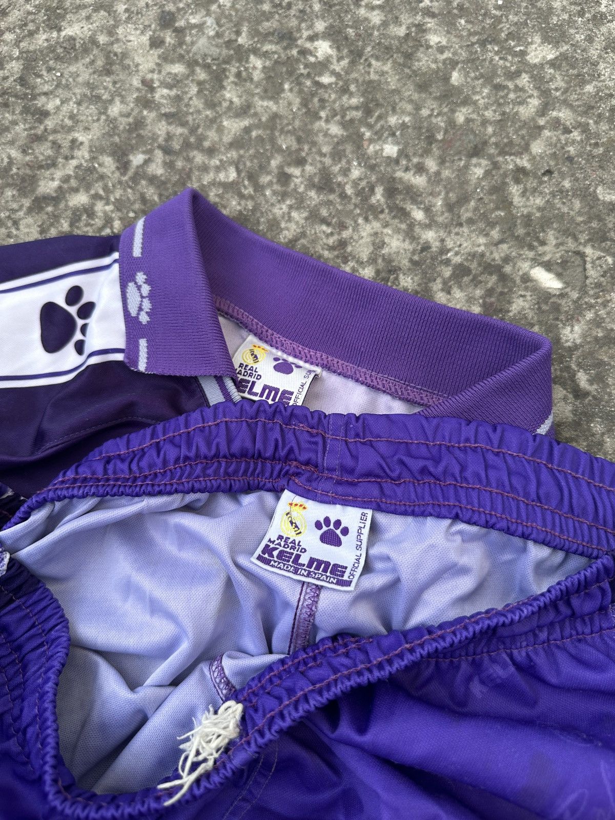 Vintage Vintage Kelme Real Madrid Soccer Suits Jersey Rare Lampas XL Size US XL / EU 56 / 4 - 5 Thumbnail