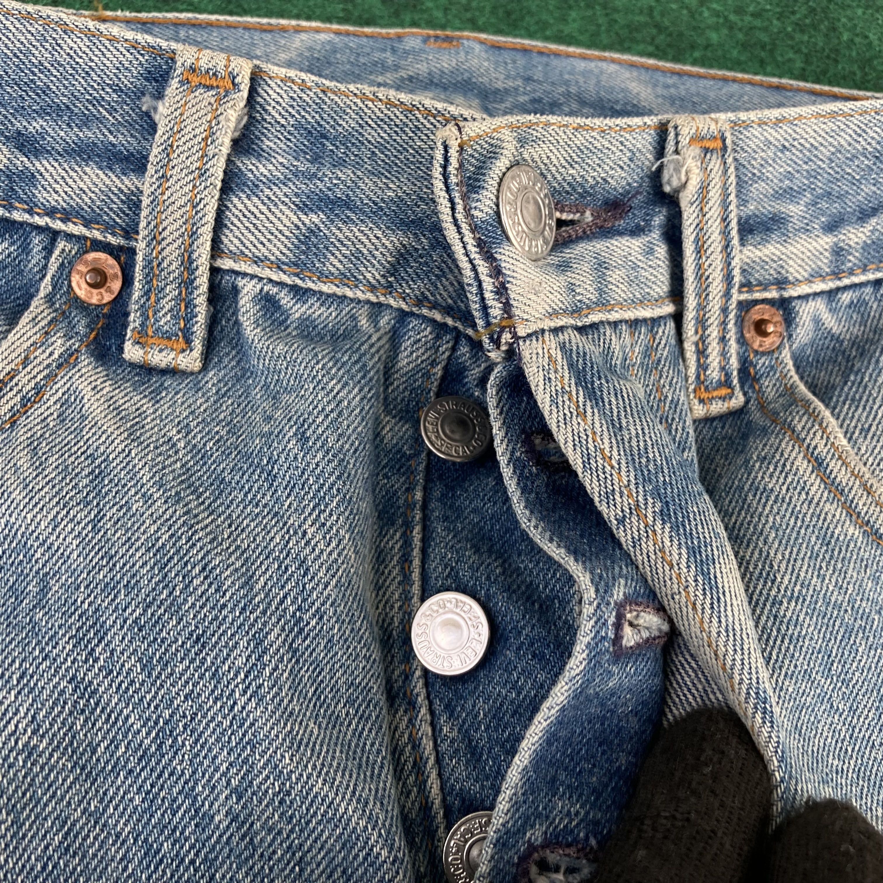 Levi's × Vintage Vtg Levis 501 Ripped Sz 30 Stains Faded Jeans Size US 30 / EU 46 - 4 Thumbnail