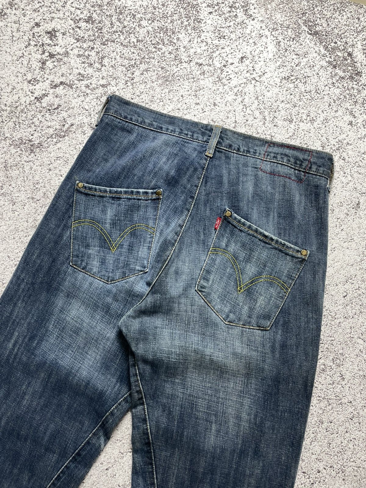Levi's Vintage Levis Engineered Twisted Jeans Size US 31 - 5 Thumbnail