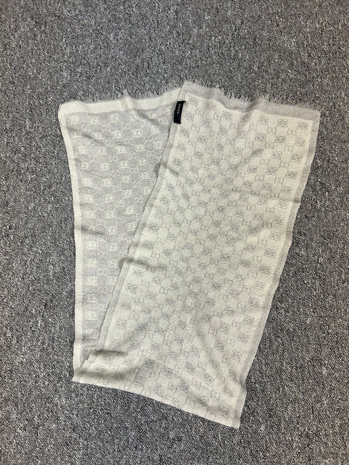 Gucci Gucci Scarf Size ONE SIZE - 1 Thumbnail