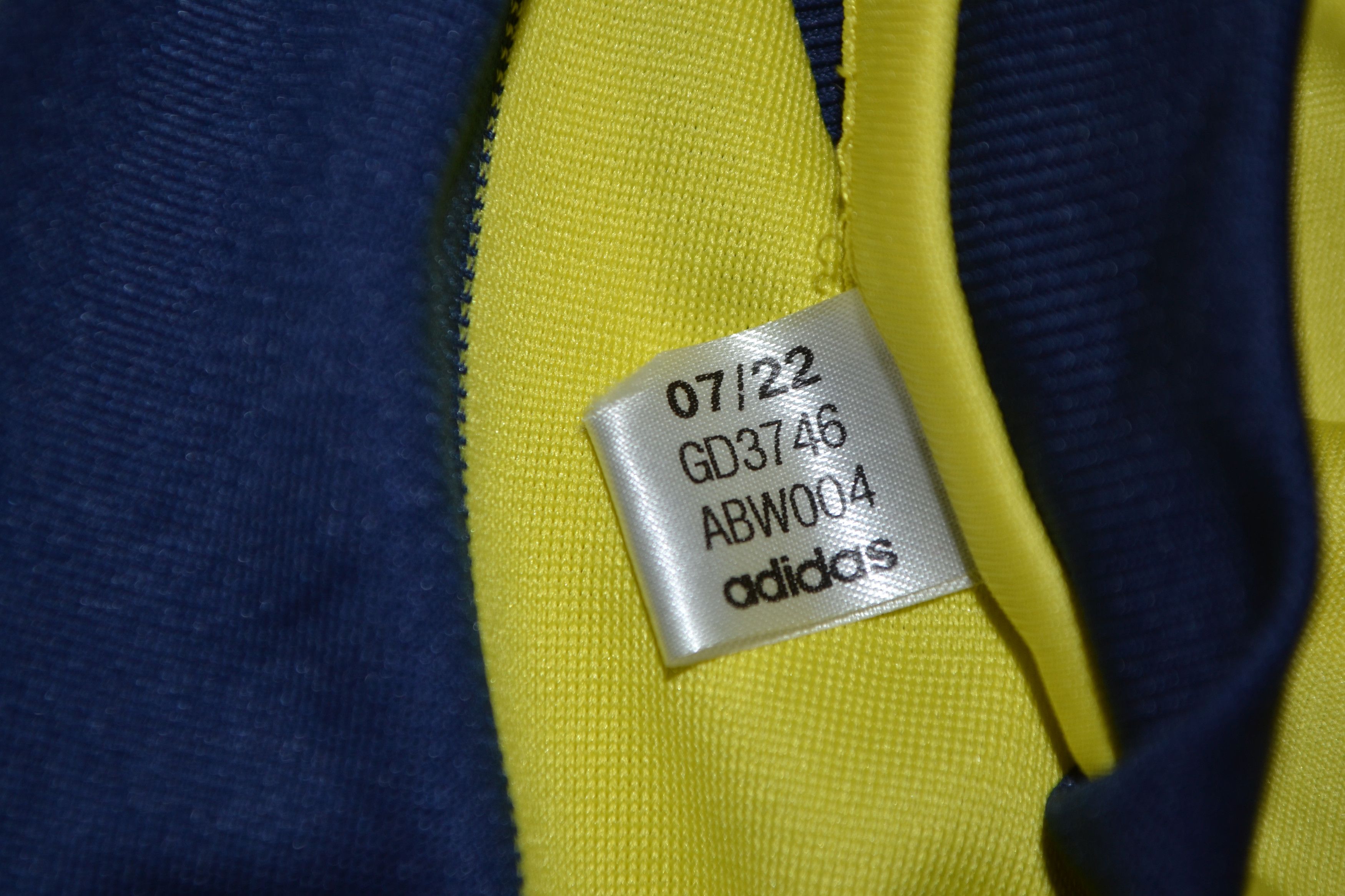 Adidas FC Fenerbahce Home Kit 2020 2021 Shirt Soccer Jersey Size US L / EU 52-54 / 3 - 4 Thumbnail
