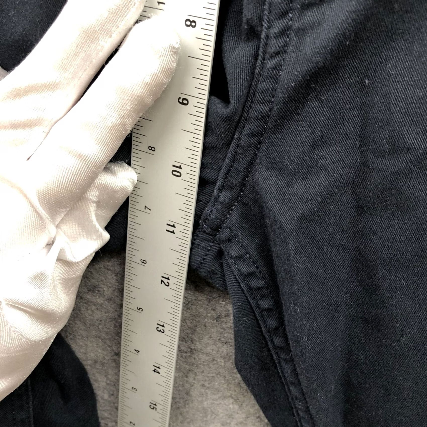 H&M H&M Slim Fit Chino Pants Mens 31x31 Navy Blue Dark Wash Stretch Straight Pants Mens 31 Navy Blue Chino Stretch Casual Straight Slant/Slash Pocket Size US 31 - 6 Thumbnail