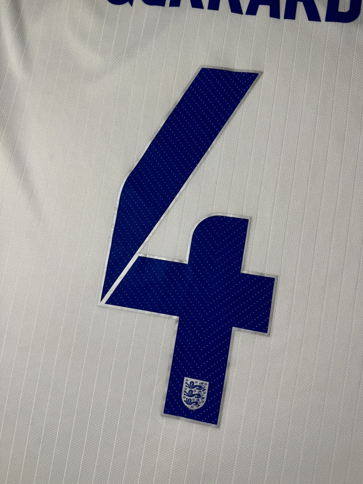 Nike × Vintage England 2014/15 Gerrard 4 Home Nike Football Jersey T-Shirt Size US L / EU 52-54 / 3 - 5 Thumbnail