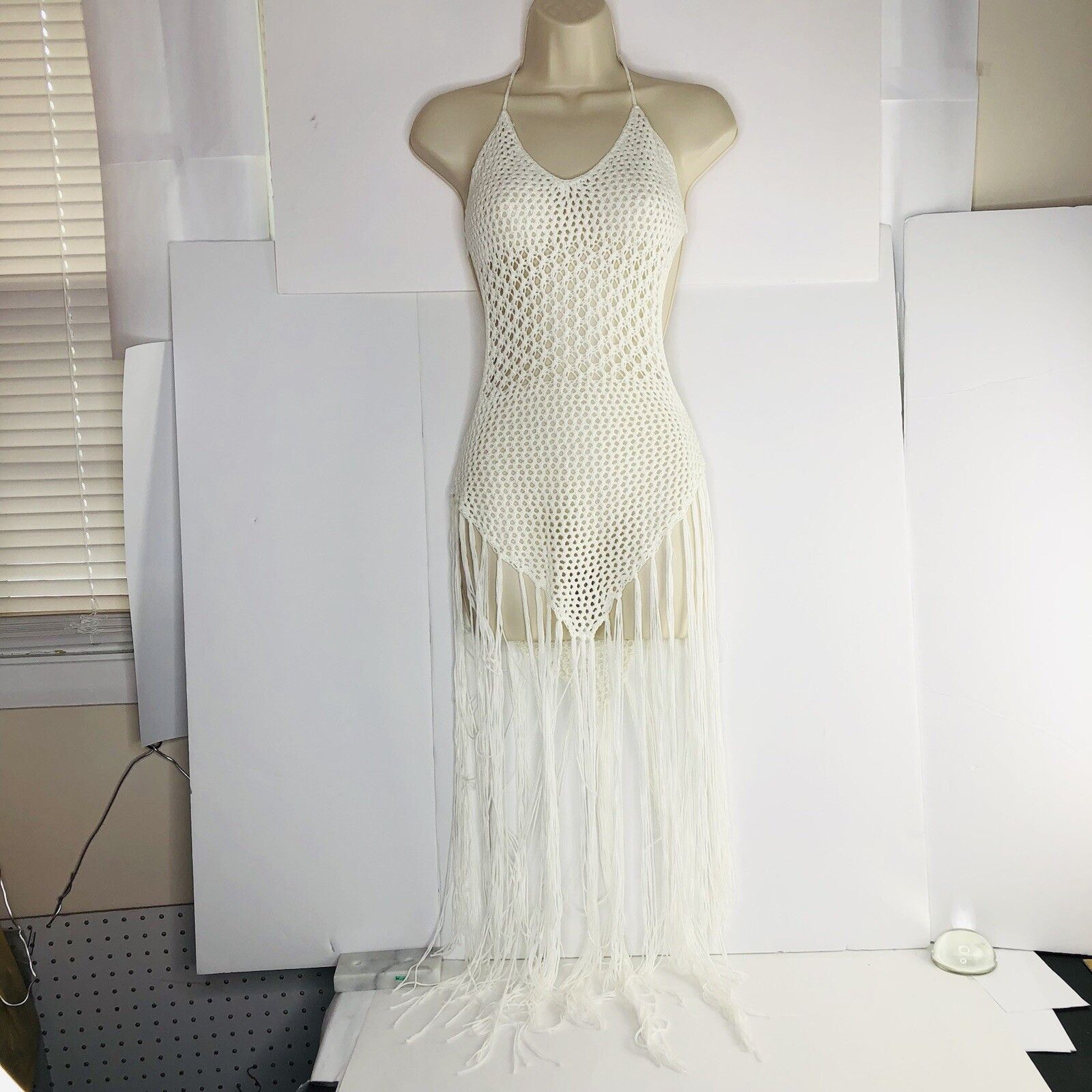 Forever 21 Forever 21 Crochet Midi Dress L Fringe Tassels cover Size L / US 10 / IT 46 - 2 Thumbnail