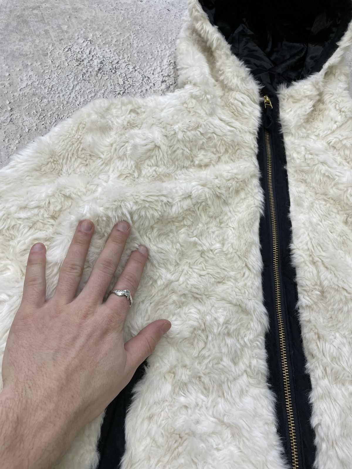 If Six Was Nine × Japanese Brand × Le Grande Bleu (L.G.B.) 2000s fur JACKET CROPPED HYSTERICGLAMOUR Y2K BOMBER RARE Size US M / EU 48-50 / 2 - 8 Thumbnail