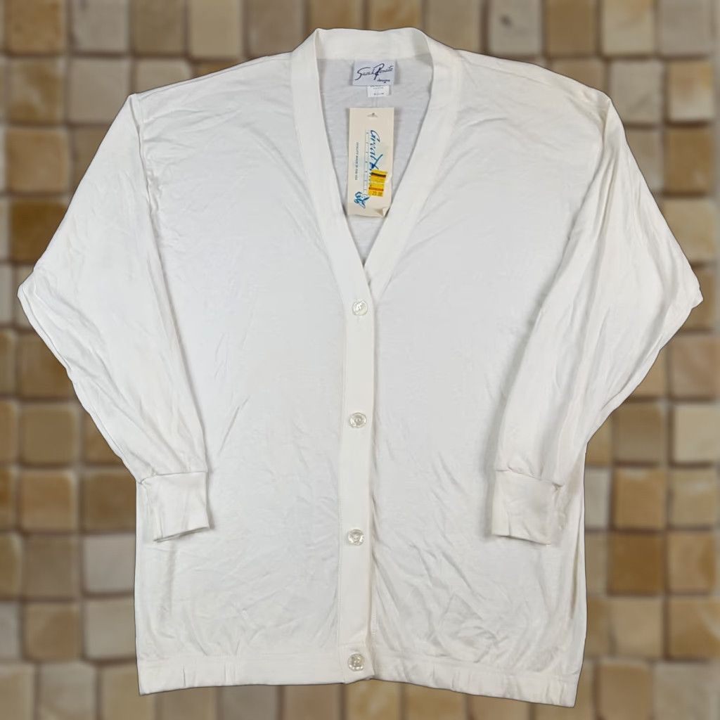 Vintage VINTAGE Sarah Renata Women's Medium Oversized Button Cardigan Sweater 90s Y2K White Size M / US 6-8 / IT 42-44 - 1 Thumbnail