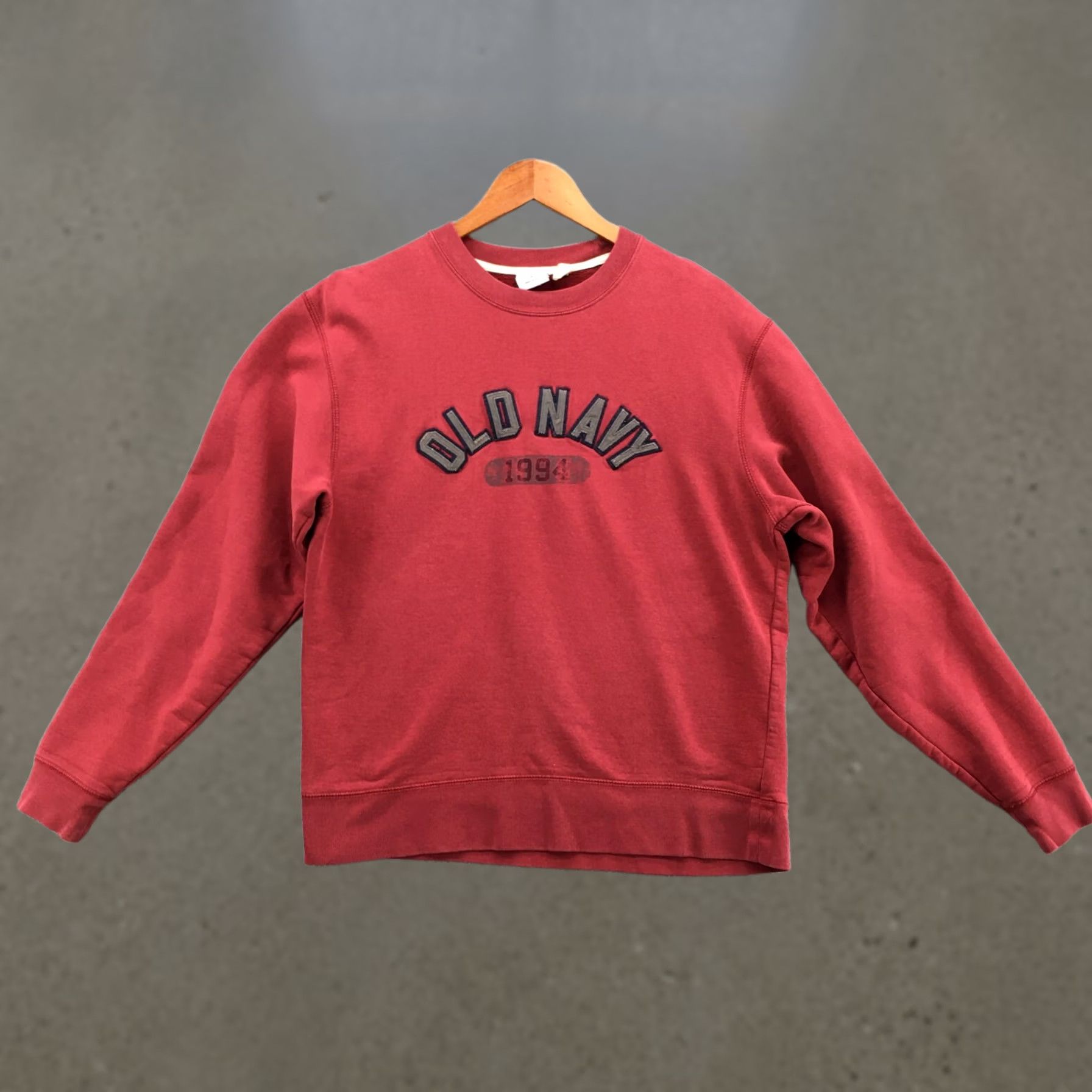 Old Navy Old Navy Pullover Sweatshirt Mens Small Red Fleece Lined Cotton Blend Crew Neck Size S / US 4 / IT 40 - 1 Thumbnail
