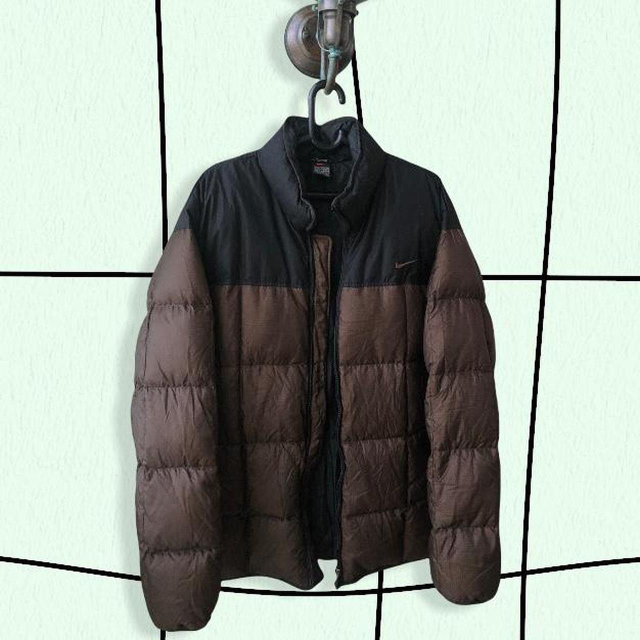 Nike offers🤝(L-XL) Nike Vintage winter puffer ⛓🥶 Size US XL / EU 56 / 4 - 1 Thumbnail