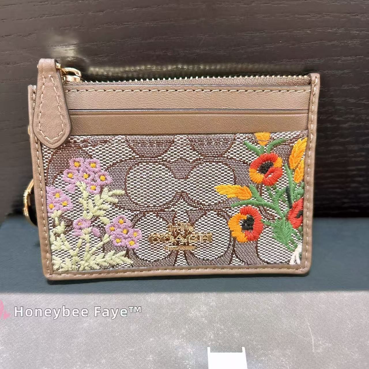 Coach Mini Skinny Id Case In Signature Jacquard CEL83 Size ONE SIZE - 6 Thumbnail
