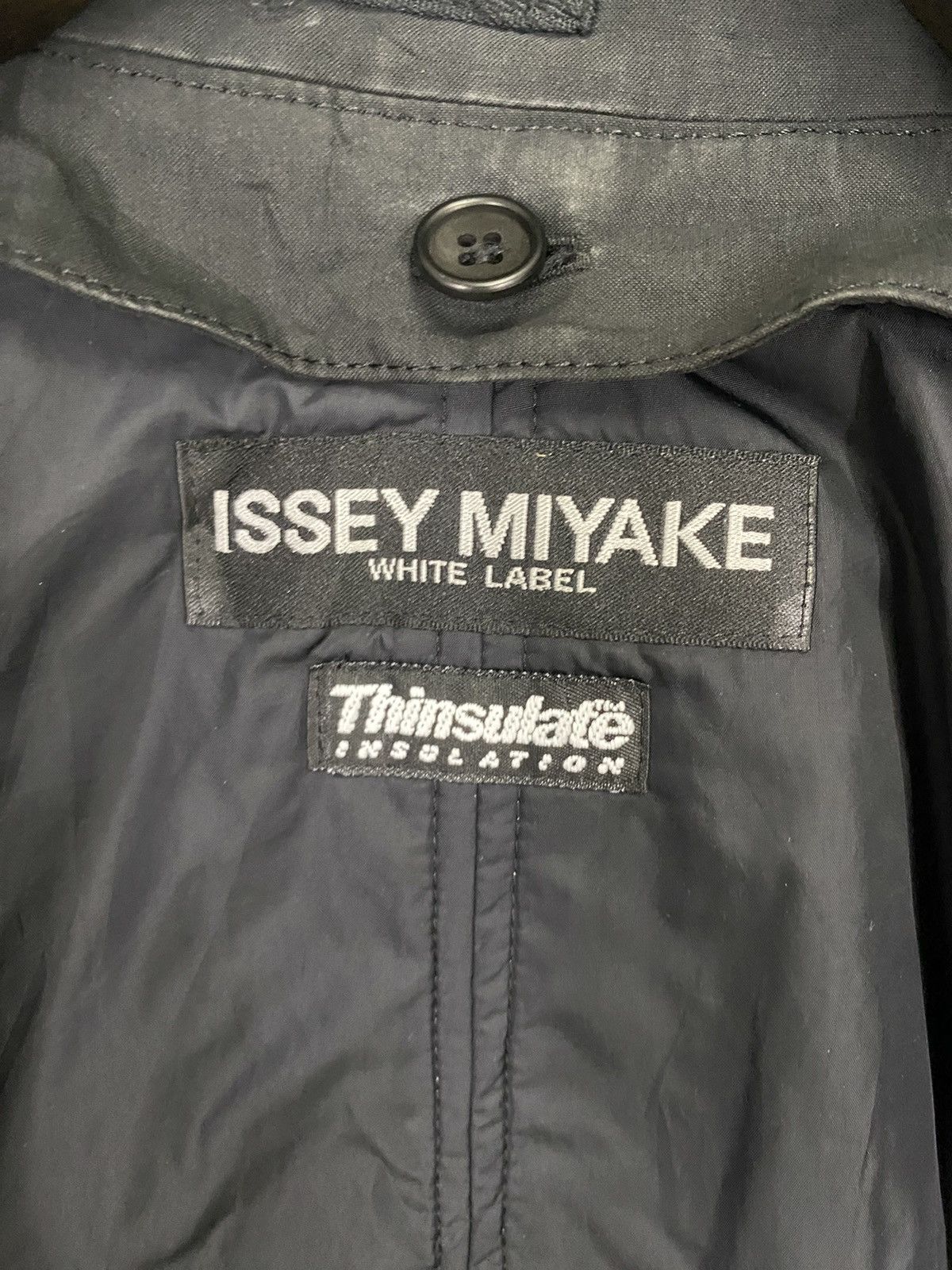 Issey Miyake × Vintage 🔥STUNNING🔥Vintage issey miyake white label thinsulate long Size US L / EU 52-54 / 3 - 11 Thumbnail