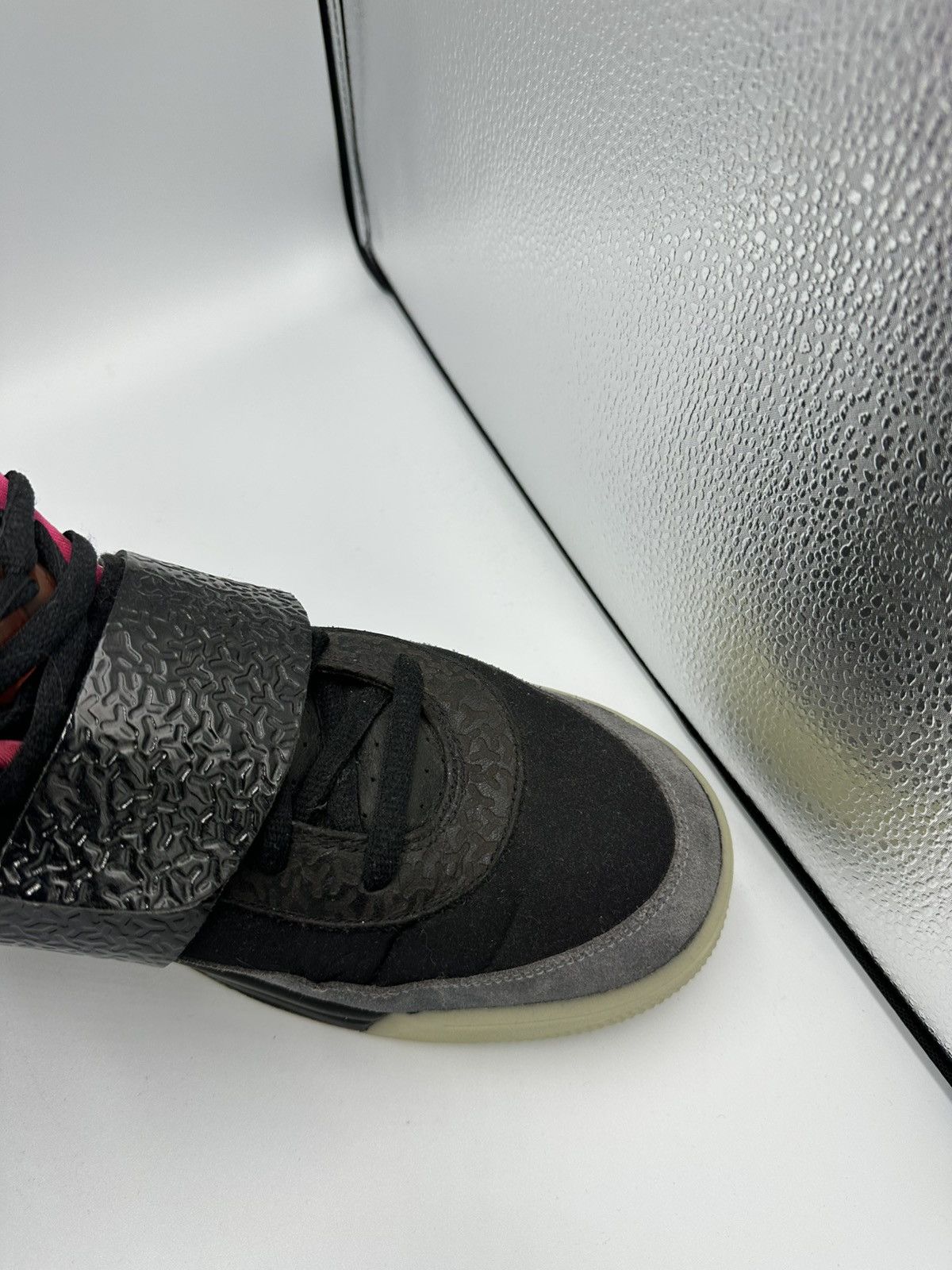 Kanye West × Nike Nike Air Yeezy 1 Blink Size US 12 / EU 45 - 11 Thumbnail