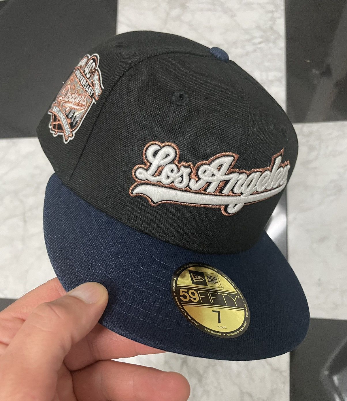 New Era 🔥 Exclusive Glow in the dark Dodgers fitted 7 Size ONE SIZE - 2 Thumbnail