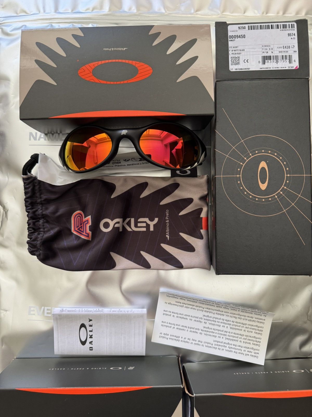 Oakley A&P® X OAKLEY® EYE JACKET™ MATTE BLACK W/ PRIZM RUBY Size ONE SIZE - 1 Thumbnail