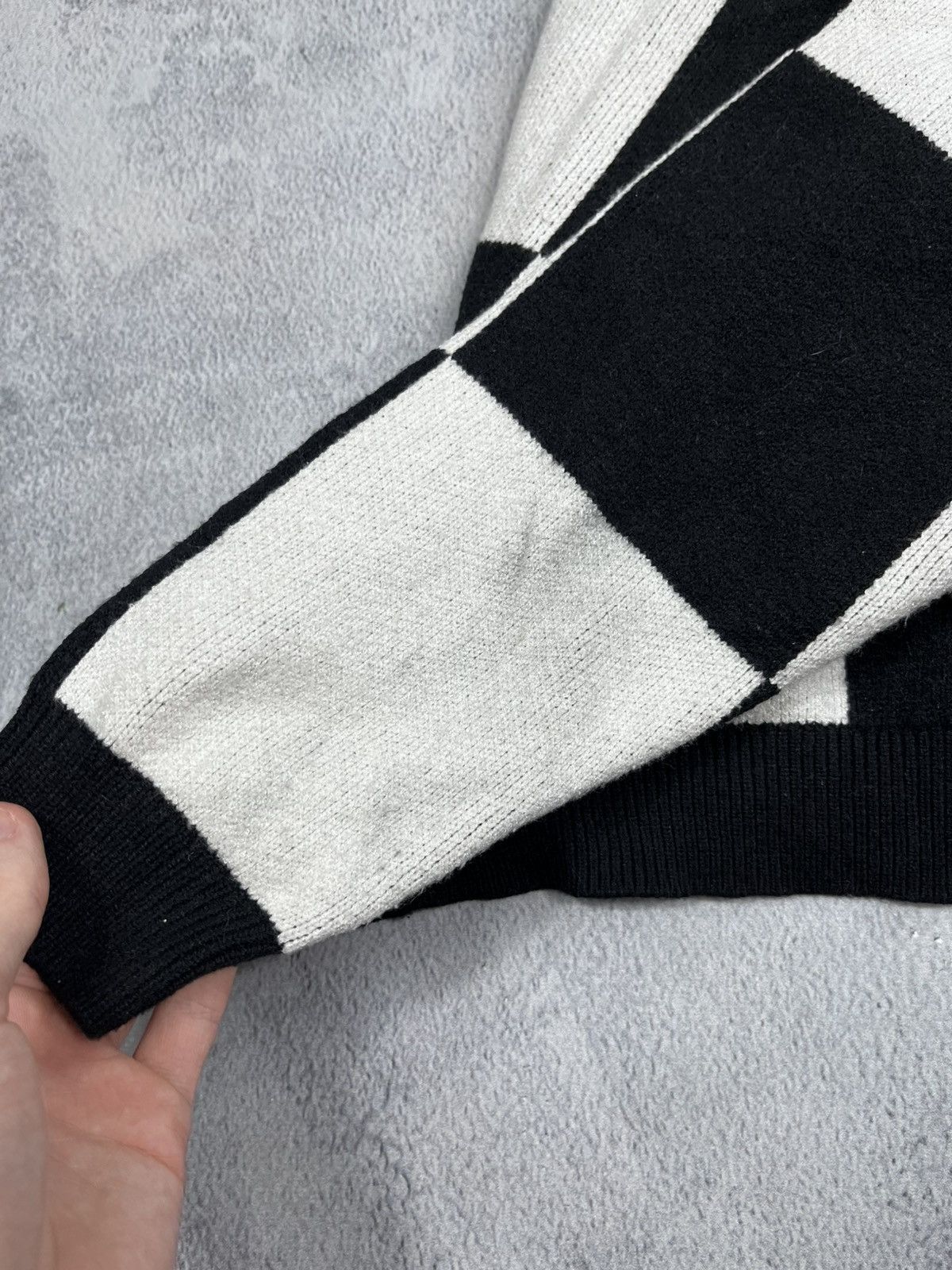 Japanese Brand × Vintage Vintage Y2K Japanese check sweater opium size S Size S / US 4 / IT 40 - 6 Thumbnail