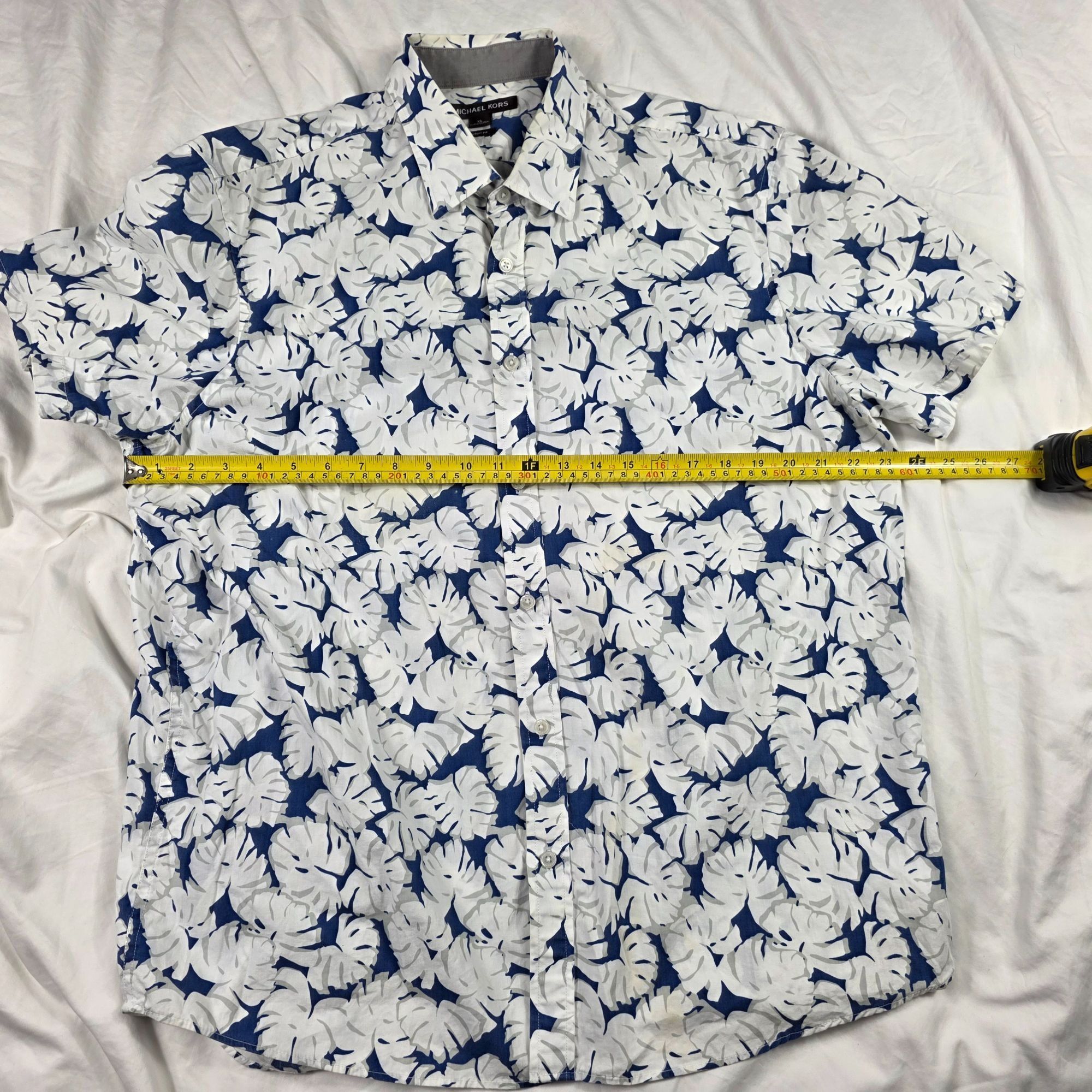 Michael Kors Michael Kors Classic Fit Mens XL White Blue Leaf Print Shirt Size US XL / EU 56 / 4 - 6 Thumbnail