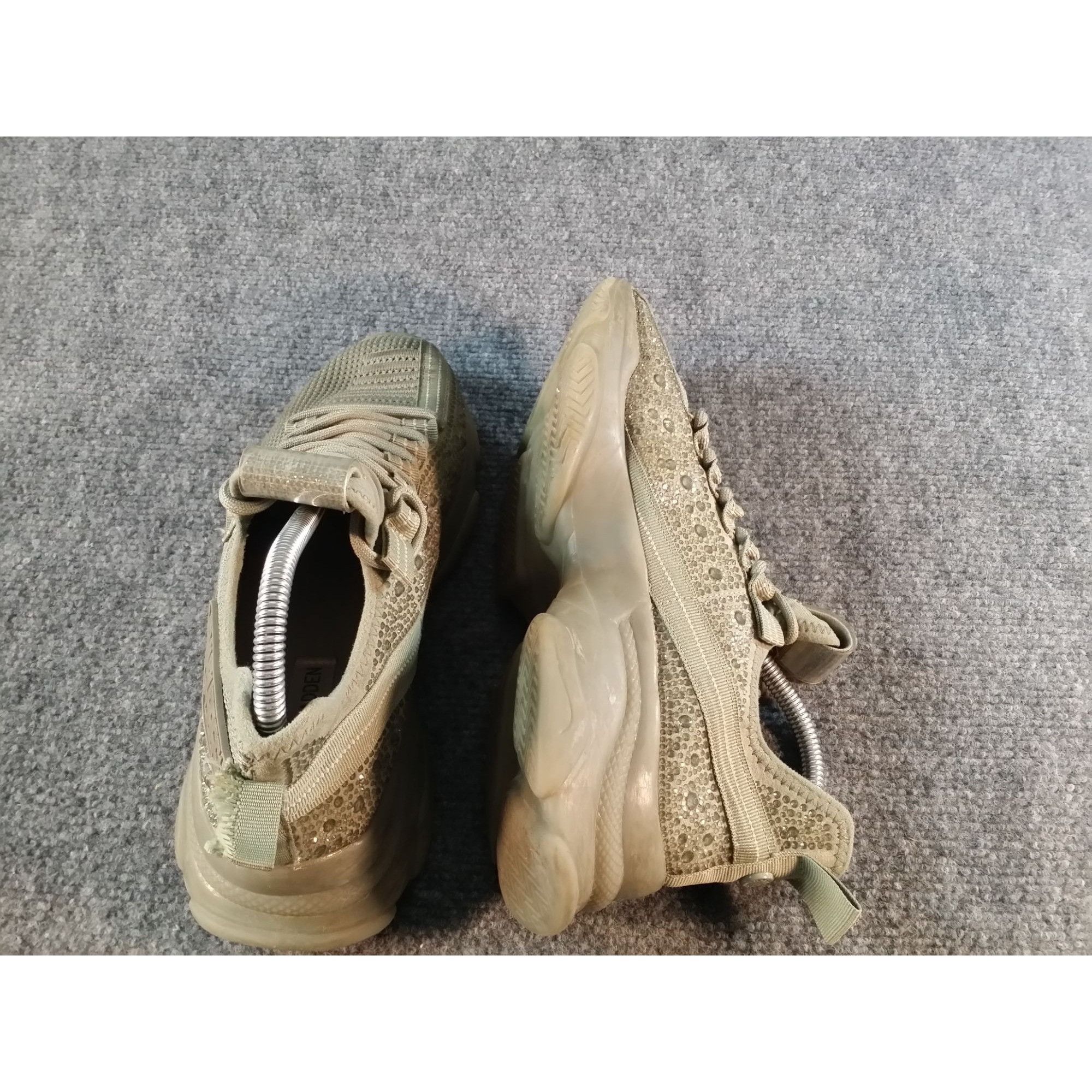 Steve Madden Steve Madden SM NY90 Green Rhinestone Maxima Sneaker Women S Size US 9.5 / IT 39.5 - 7 Thumbnail