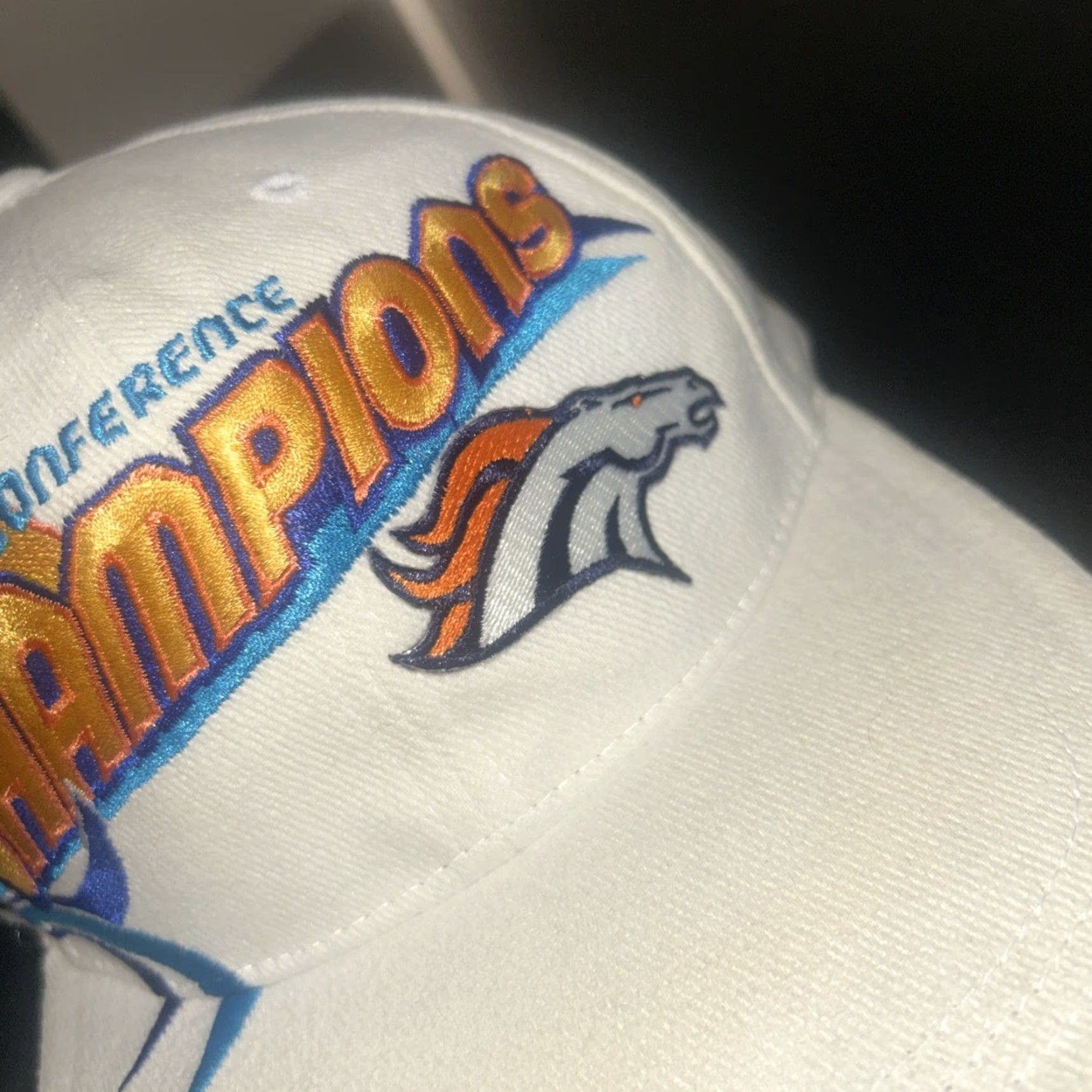Sports Specialties VINTAGE Sports Specialties Pro Line Denver Broncos Conference Champions Cap 1998 Baseball Cap Unisex Adults Adjustable White 90s NFL Logo Featured Size ONE SIZE - 4 Thumbnail