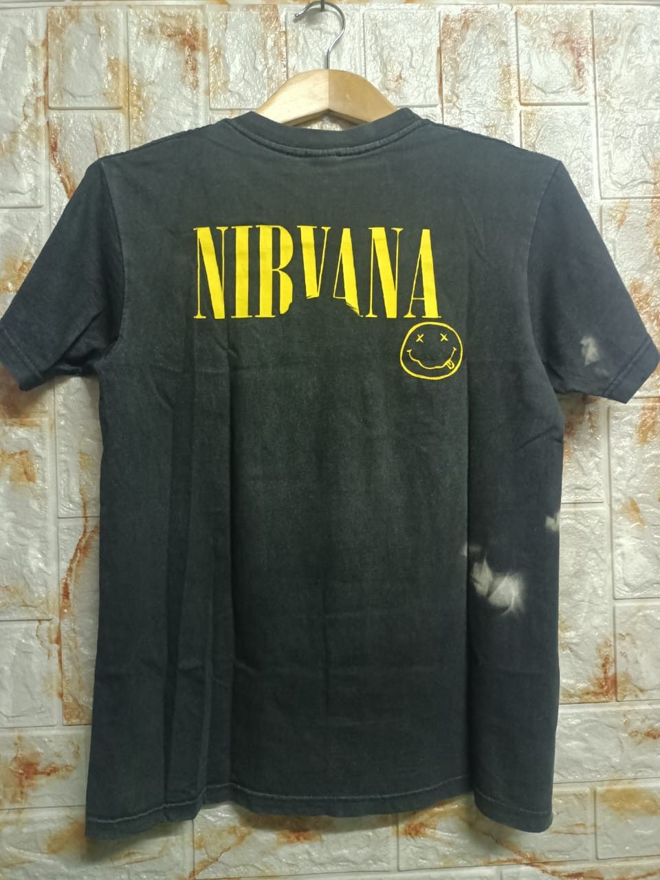 Band Tees × Vintage Vintage Kurt Donald Cobain by Nirvana Band Tees Size US M / EU 48-50 / 2 - 2 Thumbnail