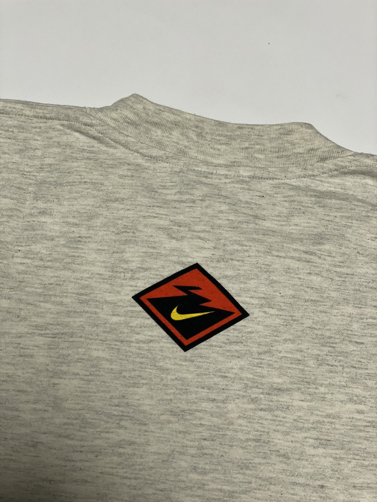 Nike × Vintage Nike 1997 Finisher Jungfrau Marathon Vintage Men's T-Shirt Size US L / EU 52-54 / 3 - 4 Thumbnail