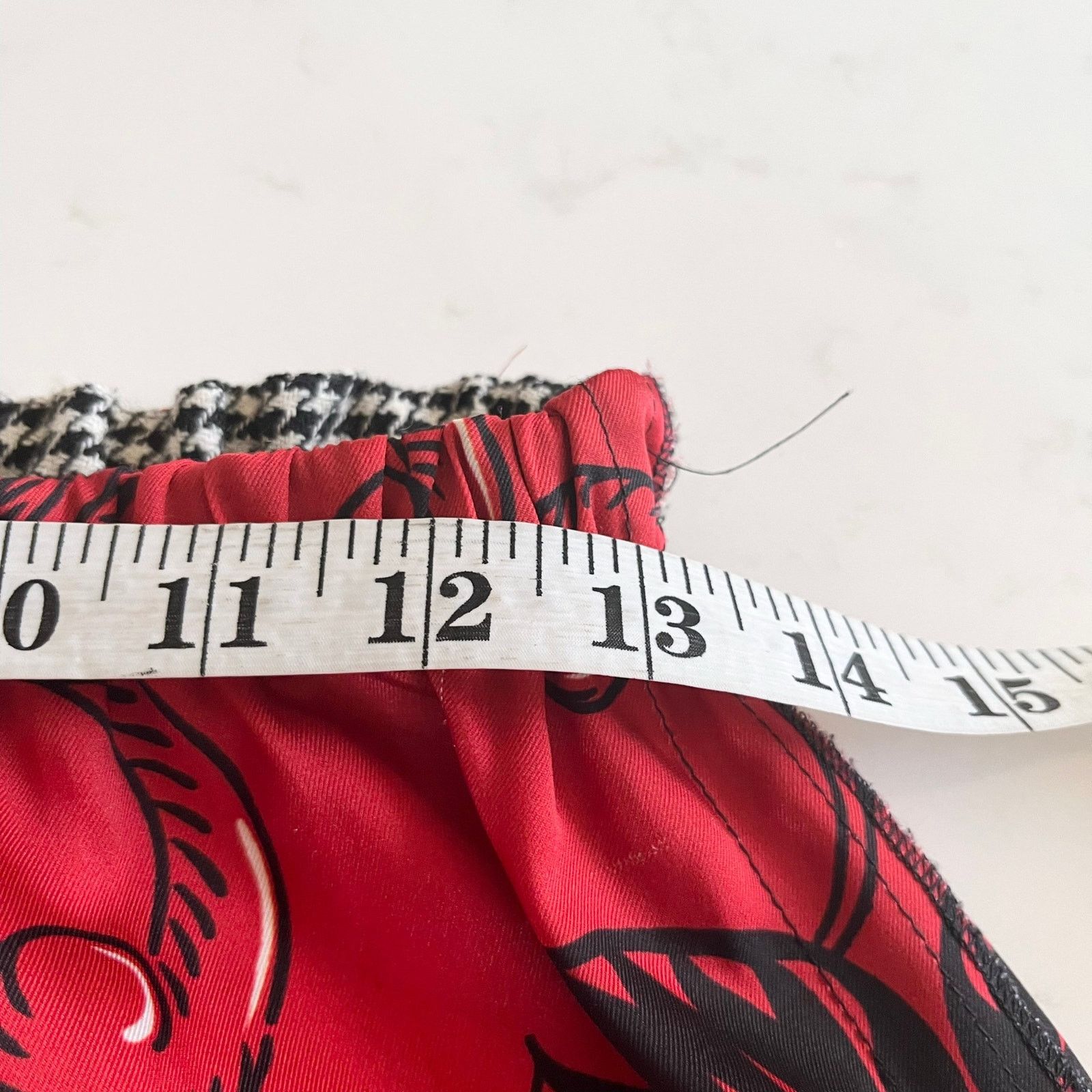 Hache Hache Mixed Media Split Houndstooth Red Floral A-Line Skirt Size 28" / US 6 / IT 42 - 8 Thumbnail