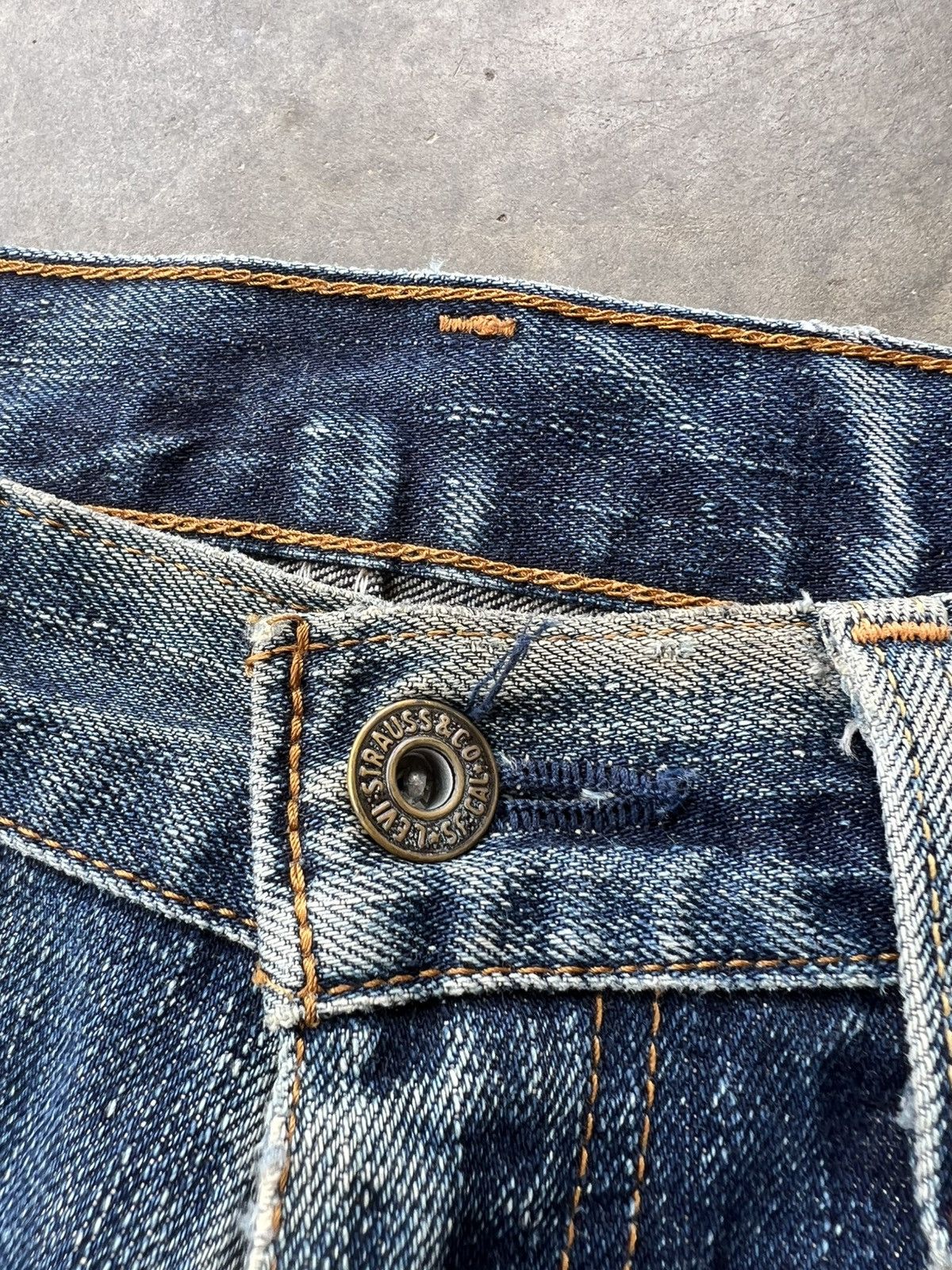 Levi's Vintage 90’s Levis 502 Distressed Mud Wash Jean Size US 30 / EU 46 - 12 Thumbnail