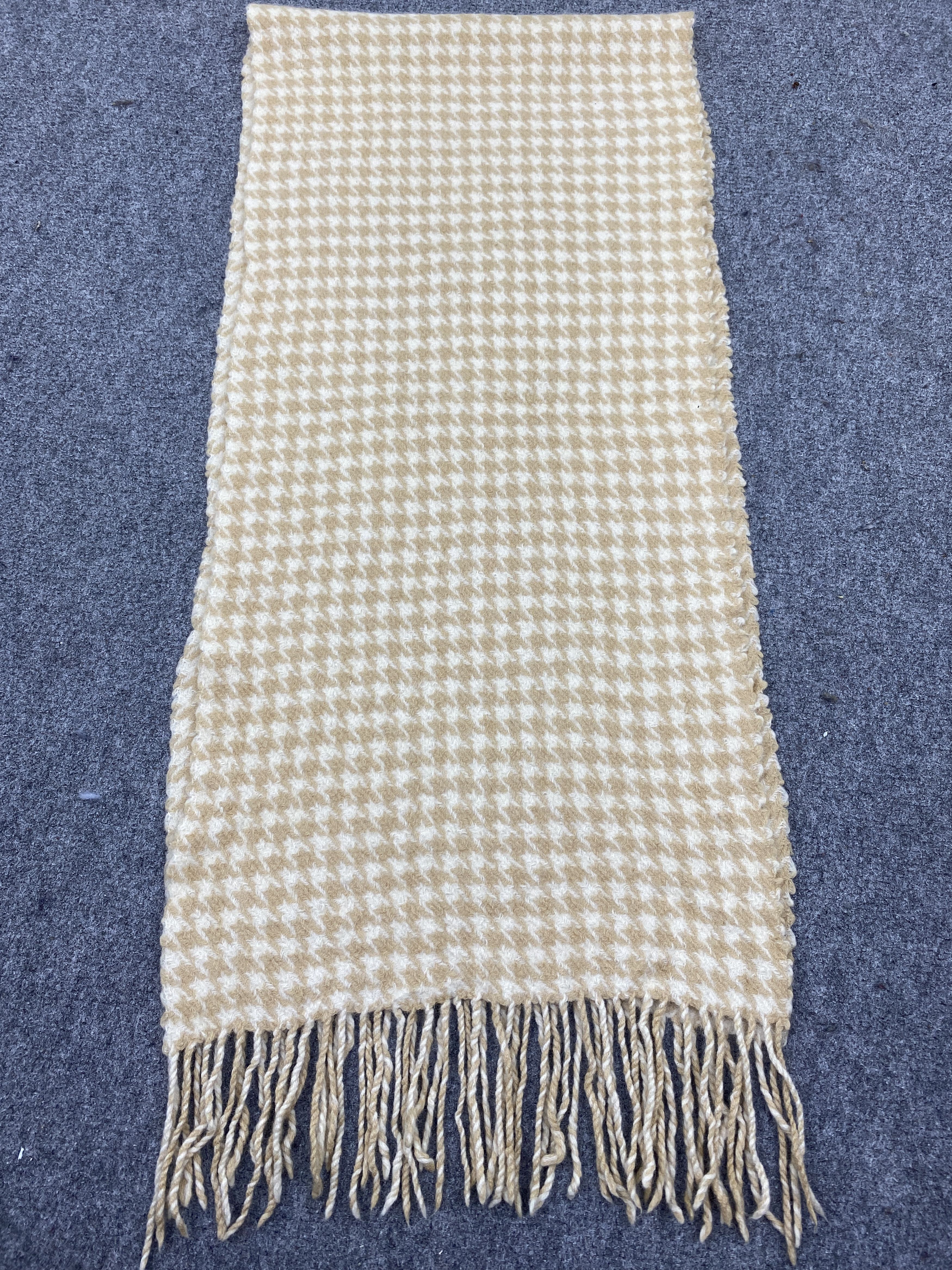 Balmain Balmain Scarf / Muffler / Neckwear - SC0317 Size ONE SIZE - 5 Thumbnail
