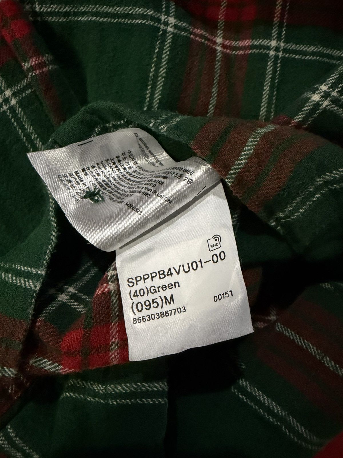Vintage Home alone flannel shirt Size US M / EU 48-50 / 2 - 6 Thumbnail
