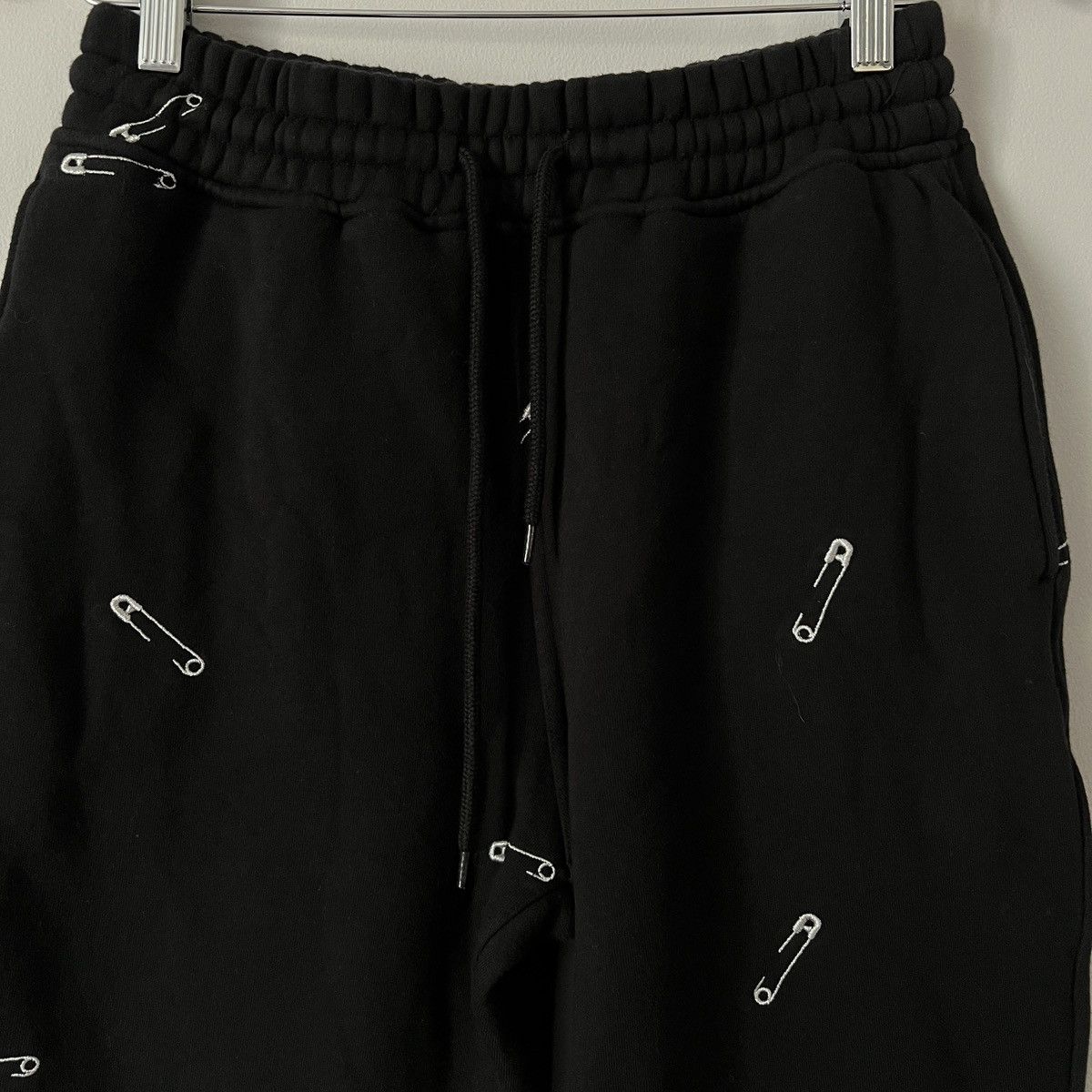 Designer × Pleasures Pleasures Sweatpants Size US 31 - 6 Thumbnail