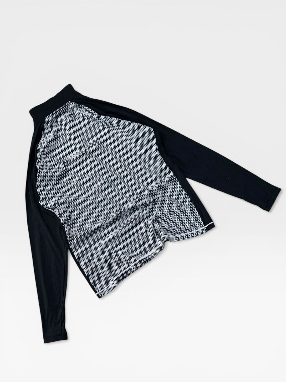 Descente Descente Zip Top Size US L / EU 52-54 / 3 - 4 Thumbnail