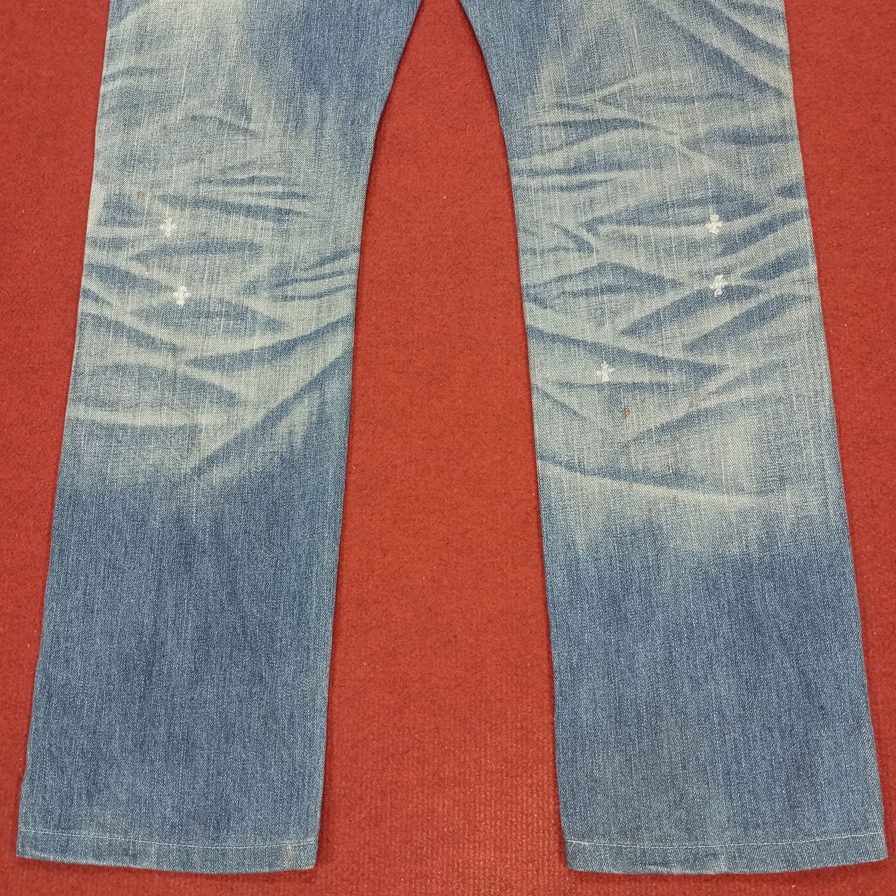 Vanquish × Vintage Vanquish Fashion Style Distressed Jeans Size 34" / US 12 / IT 48 - 6 Thumbnail