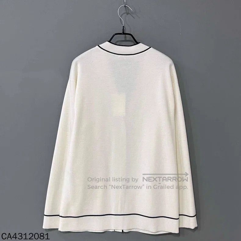 Gucci Gucci White double g button cardigan coat Size L / US 10 / IT 46 - 2 Thumbnail