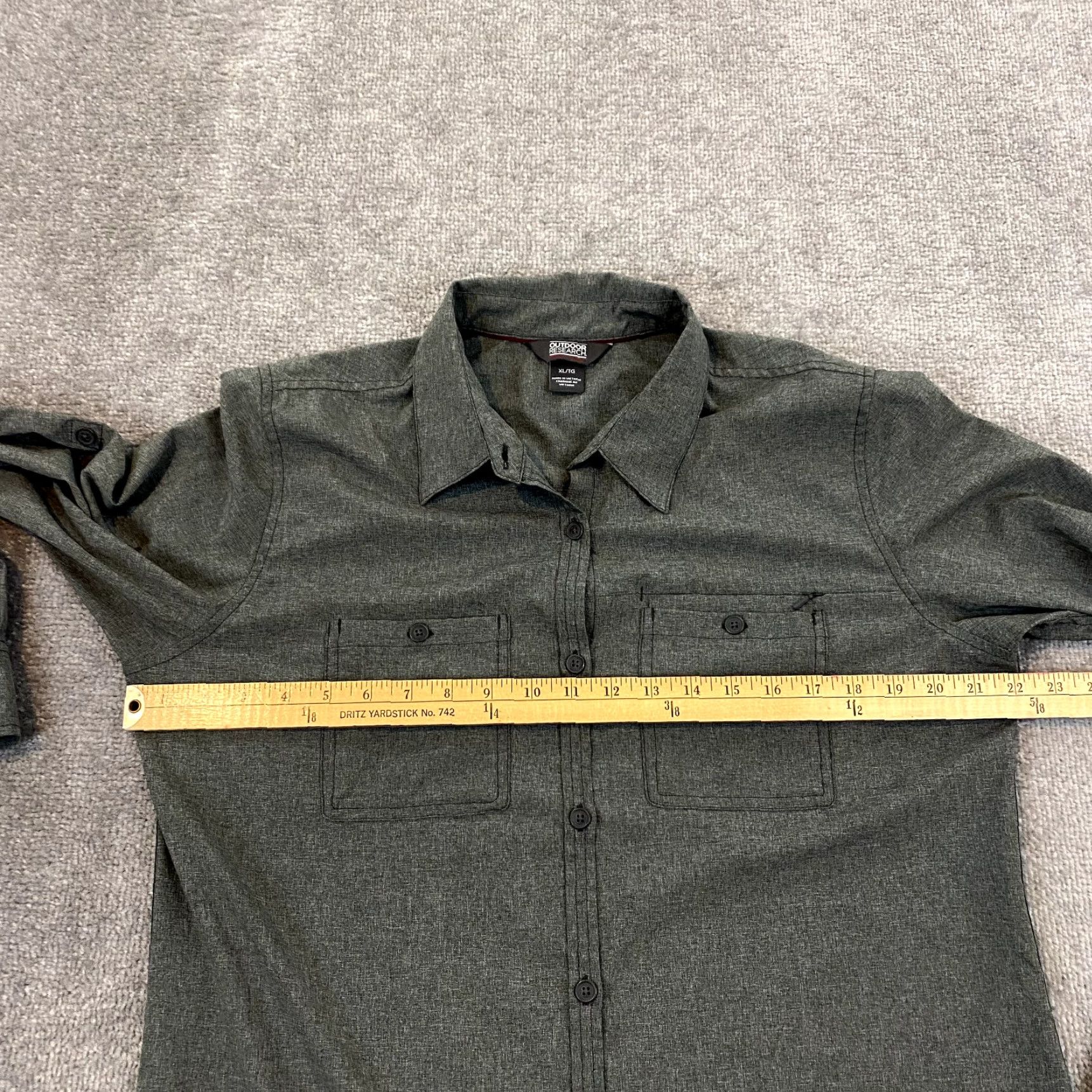 Outdoor Research Outdoor Research Shirt Womens Extra Large Gray Hiking Outdoor Roll-Tab Button Up Size XL / US 12-14 / IT 48-50 - 4 Thumbnail