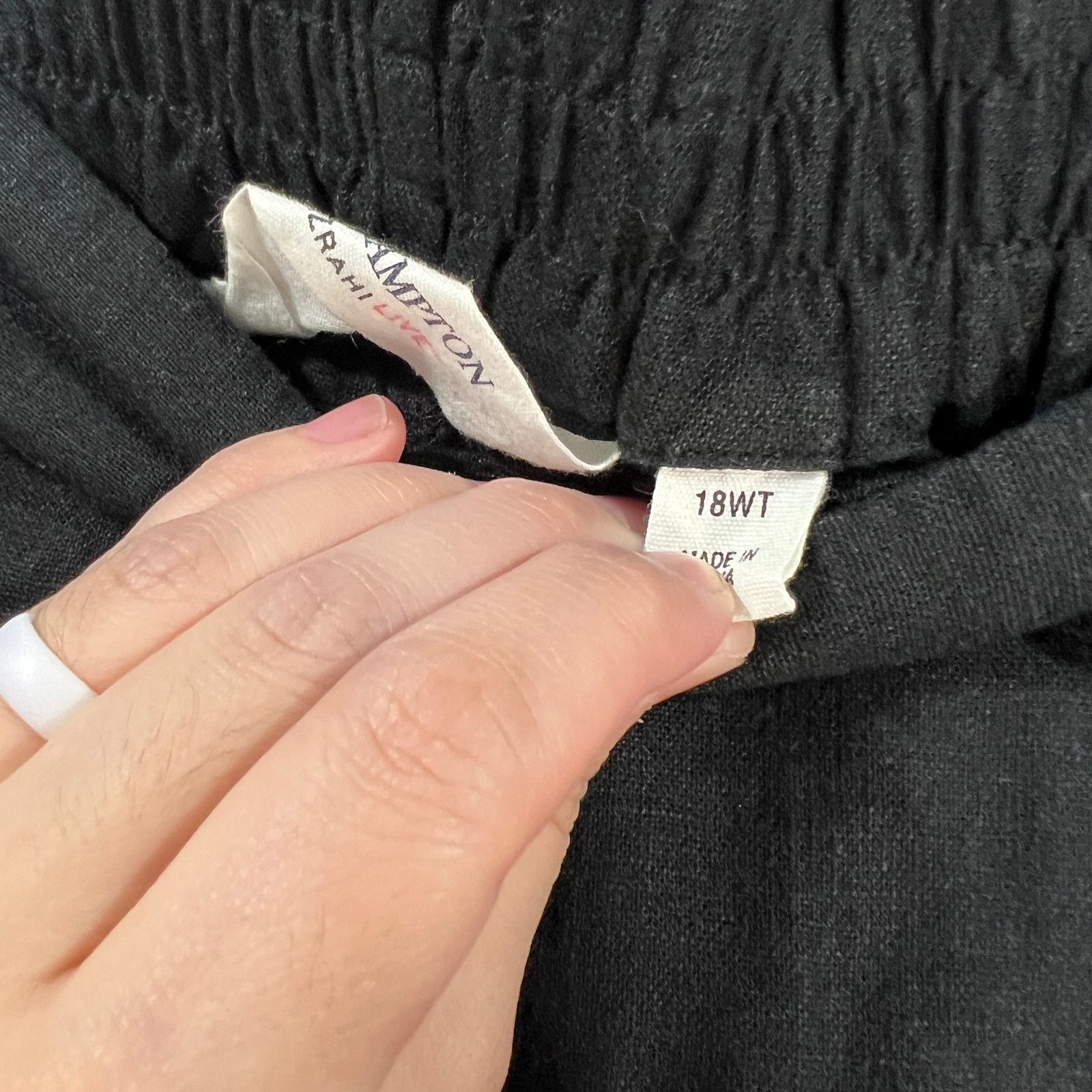 Other Isaac Mizrahi LIVE! Women Linen Black Short Size 18WT Size 40" / US 18 - 4 Thumbnail