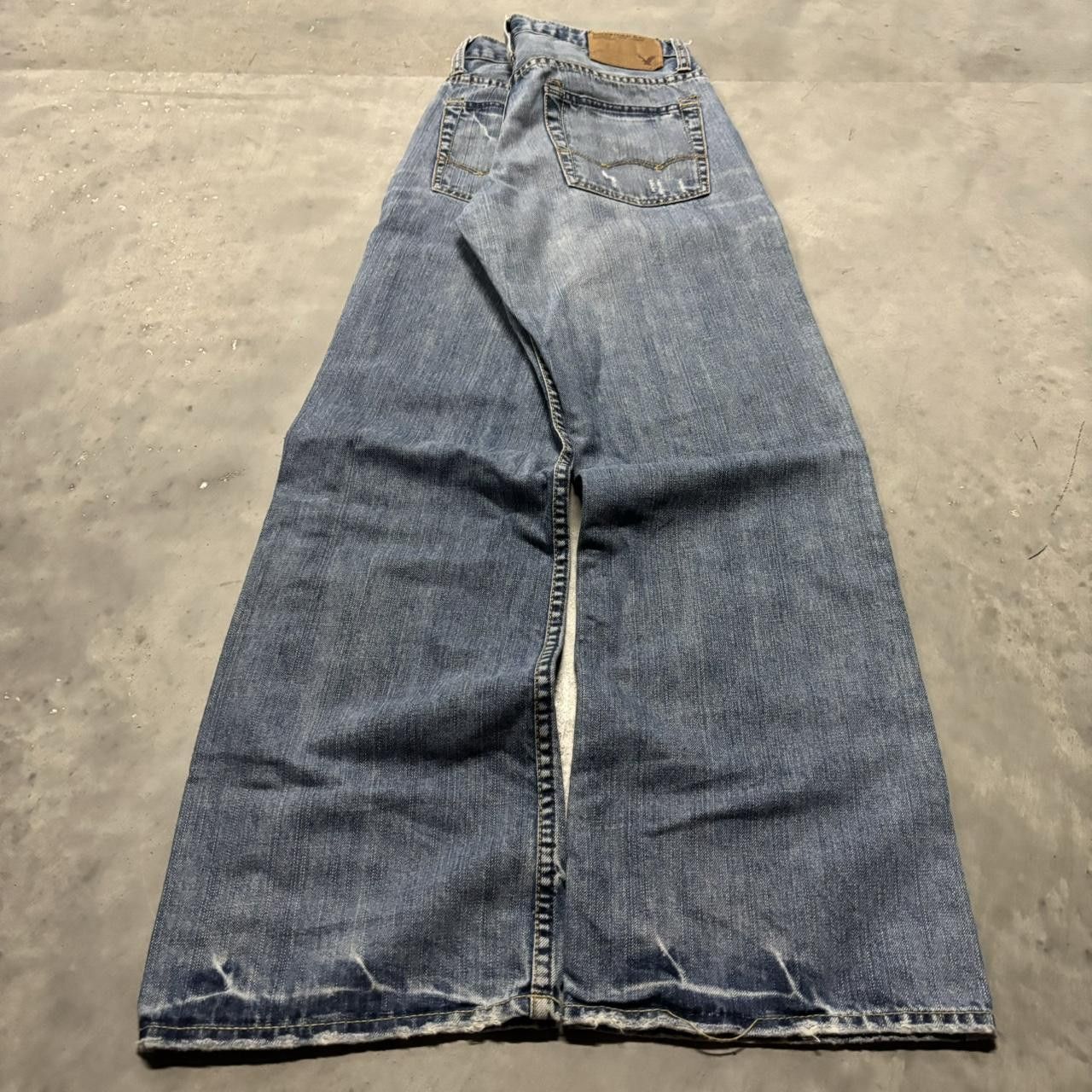 Japanese Brand × Vintage Crazy Vintage Y2K/2000s Grunge Faded Medium Wash Bootcut Denim Jeans! Size US 29 - 4 Thumbnail