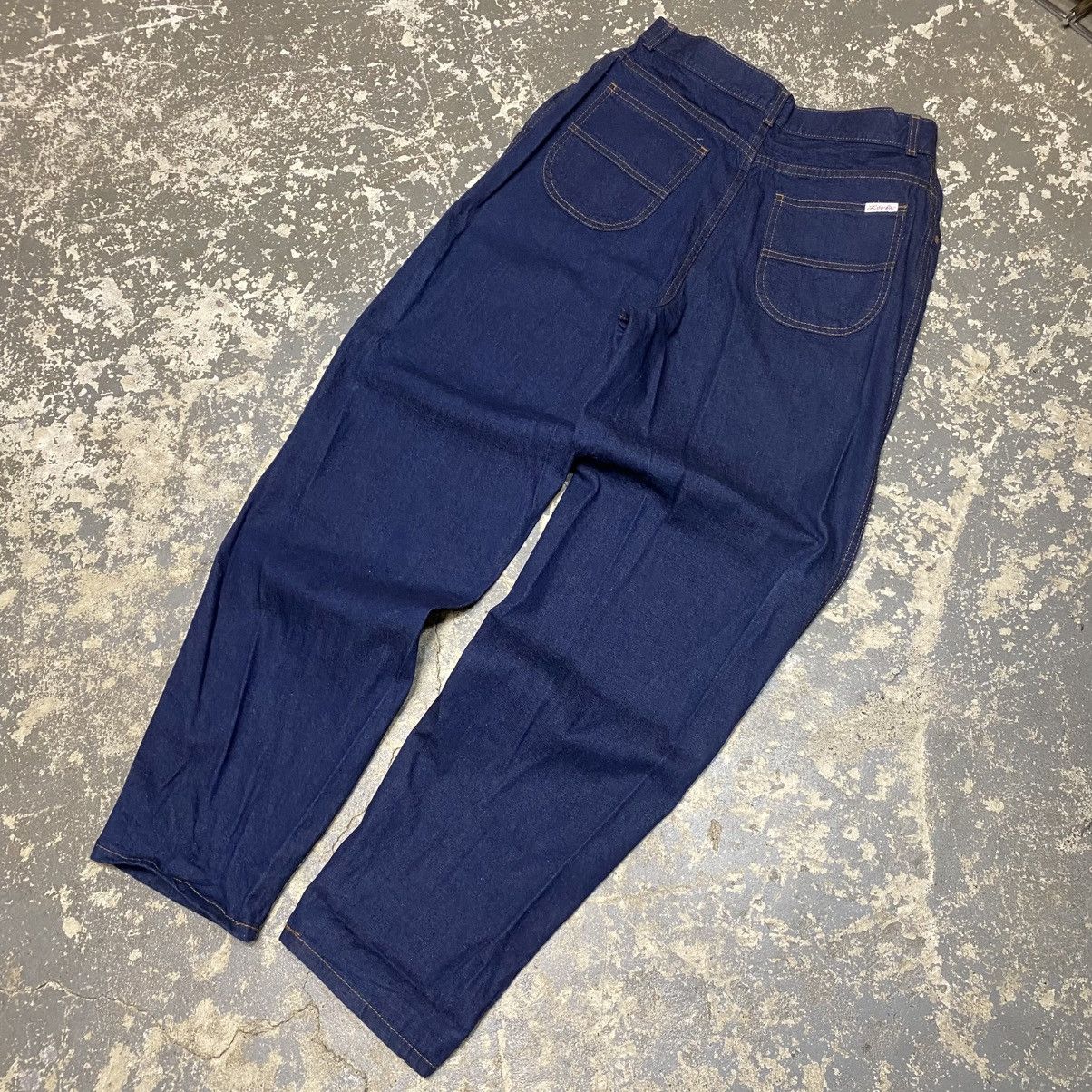 Levi's × Vintage Vintage Levi’s Womenswear 609 Denim Jeans USA NWT 1977 Size US 30 / EU 46 - 8 Thumbnail