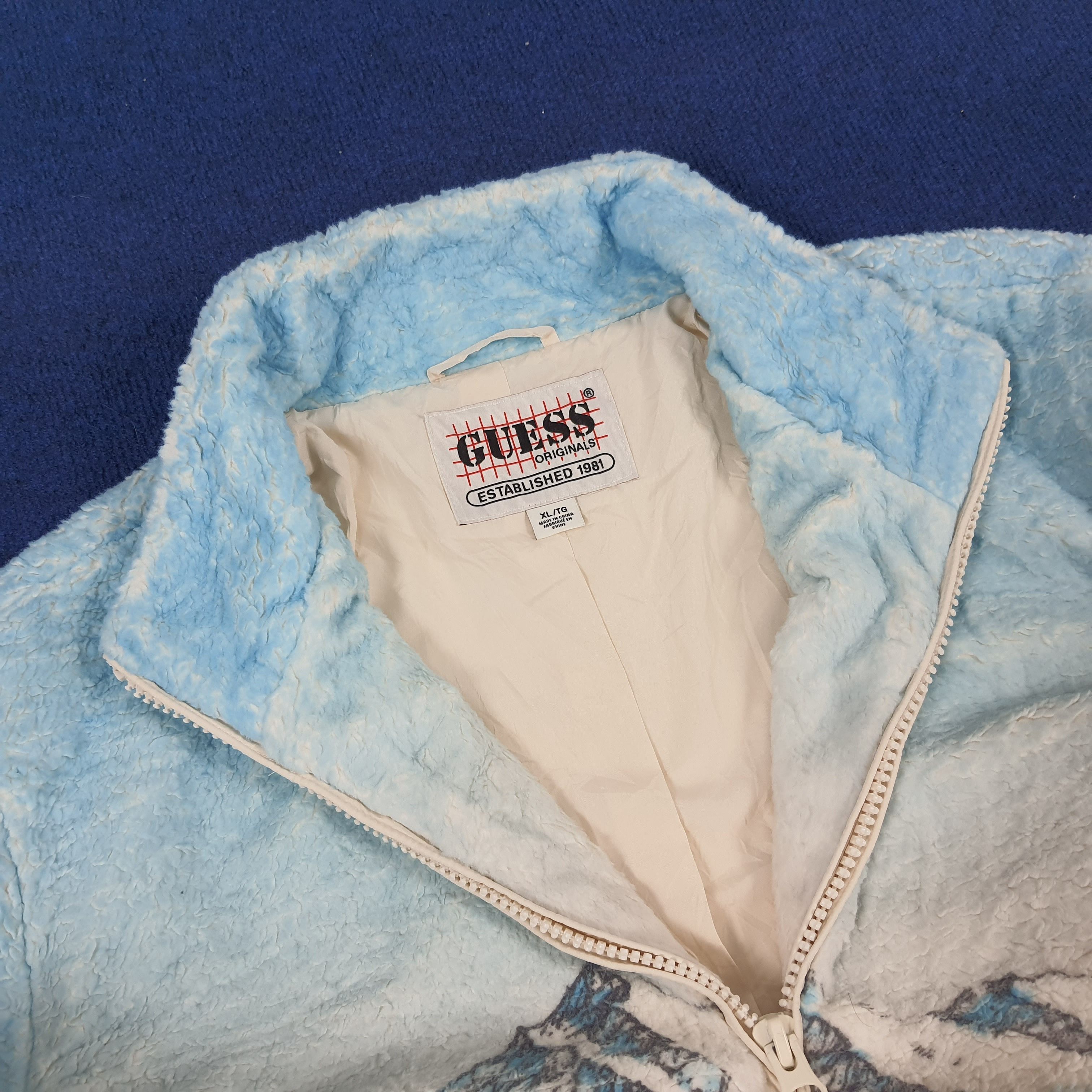 Vintage GUESS Original Art Fleece Winter Jacket