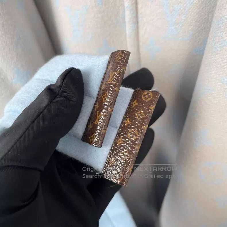 Louis Vuitton Louis Vuitton Double-faced wool coat Size XXS / US 00 / IT 34 - 5 Thumbnail