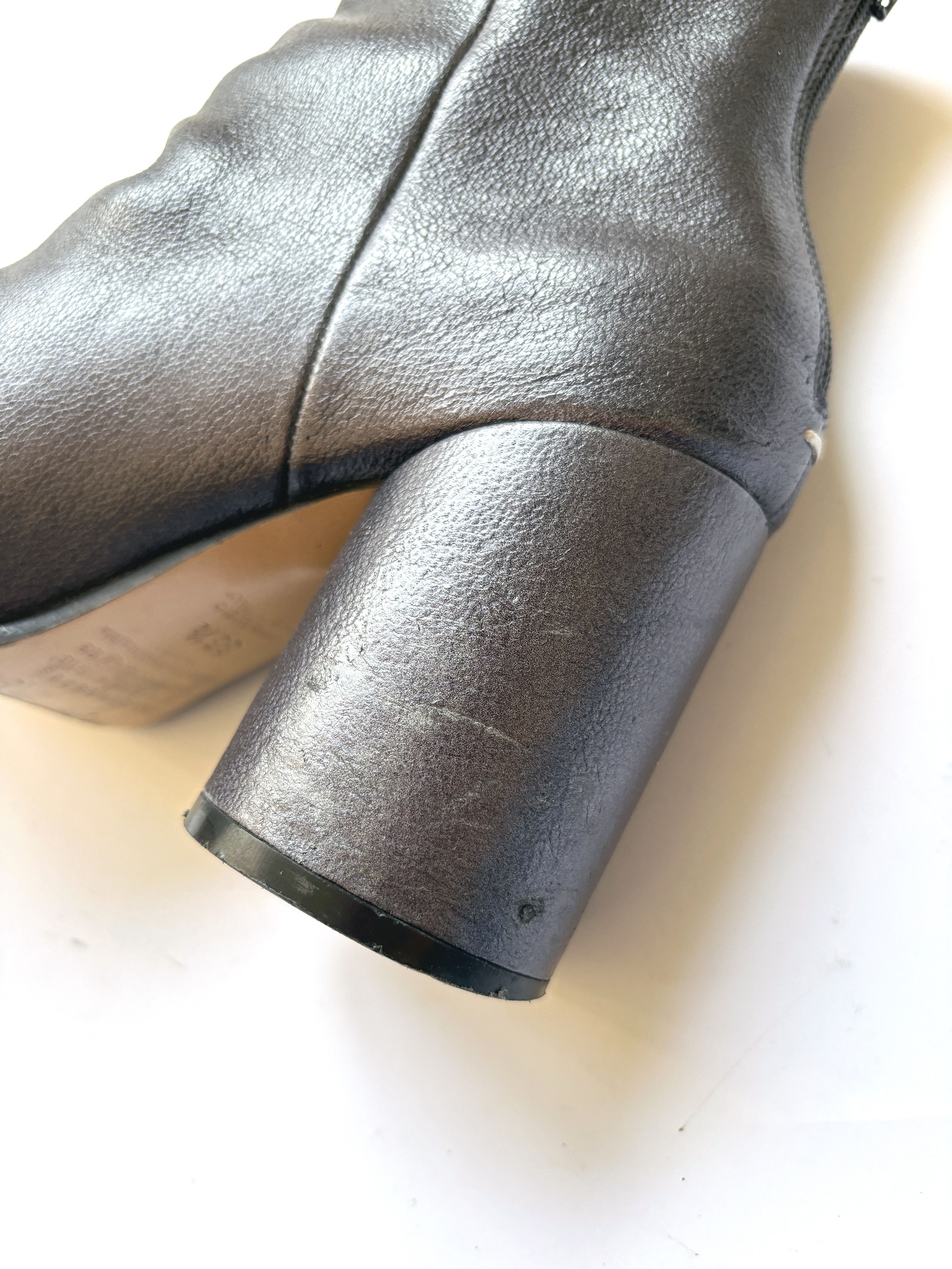 Maison Margiela ⚡️QUICK SALE⚡️Maison Margiela Metallic Round-Toe Ankle Boots Size US 5.5 / IT 35.5 - 15 Thumbnail