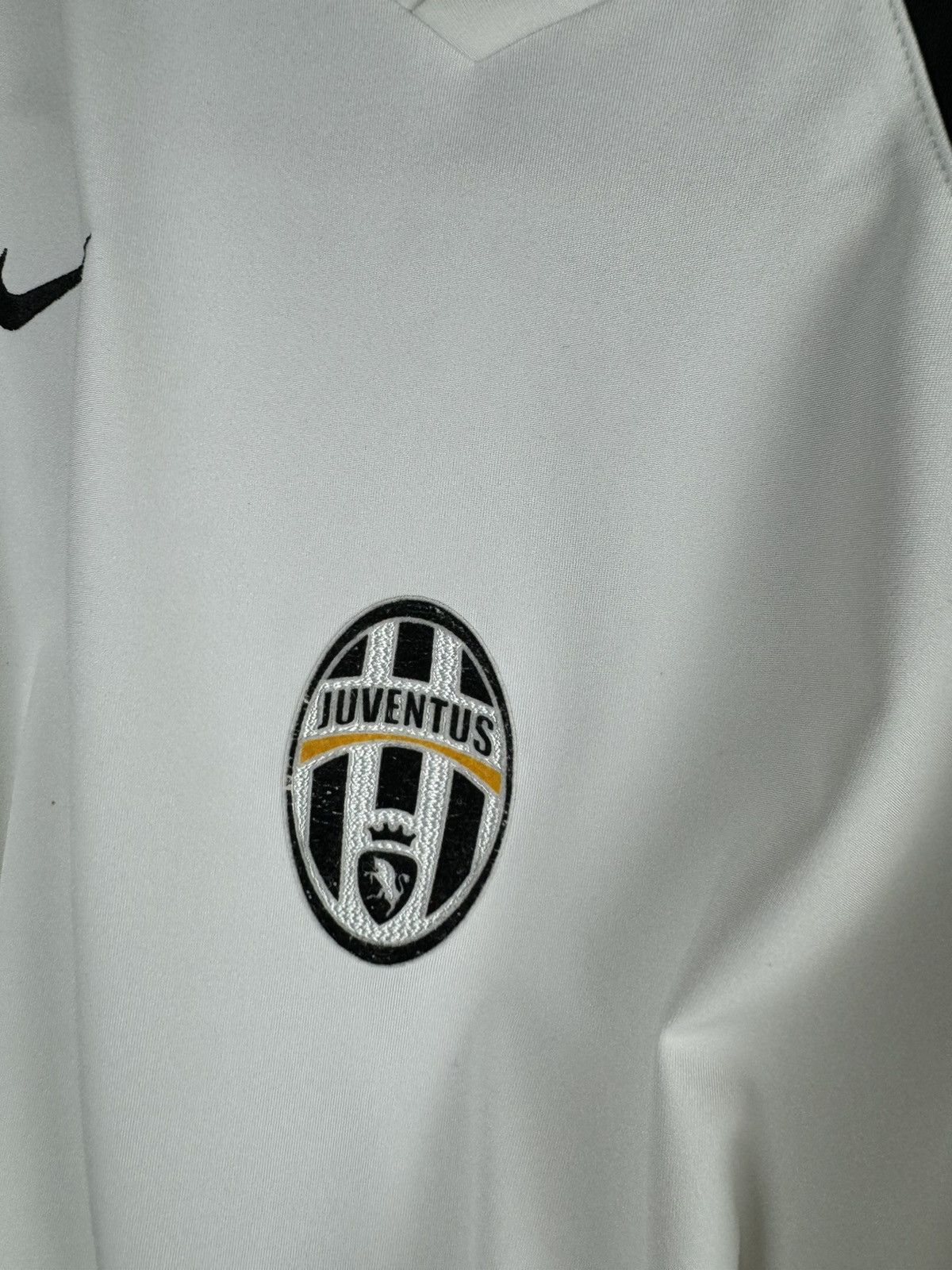 Nike 2005/06 JUVENTUS Soccer jersey NIKE Size M Size US M / EU 48-50 / 2 - 10 Thumbnail