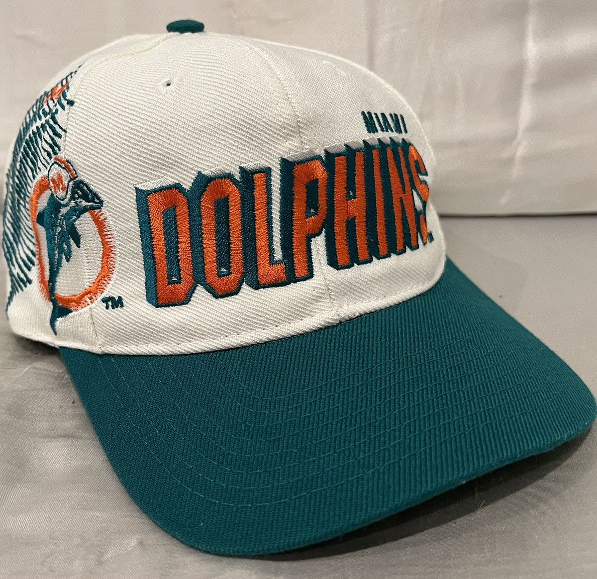 Popular Vintage Rare Miami Dolphins Hat Size S/M