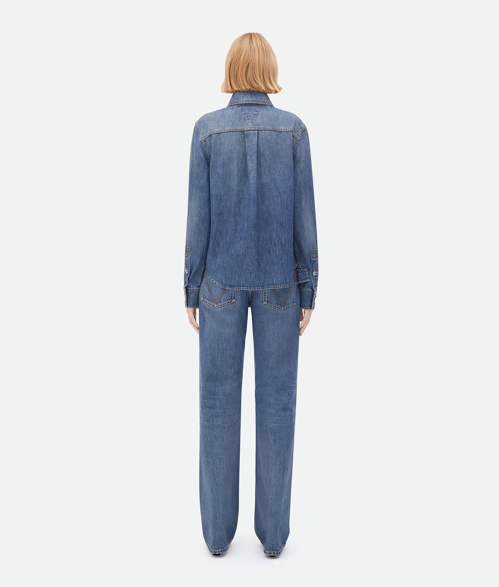 Bottega Veneta o1w1db10825 Light Washed Denim Shirt in Mid Blue Size XL / US 12-14 / IT 48-50 - 3 Thumbnail