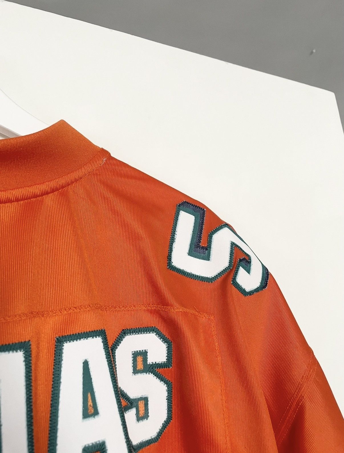 Reebok Miami Dolphins Reebok 2005 Thomas Jersey Size US L / EU 52-54 / 3 - 6 Thumbnail