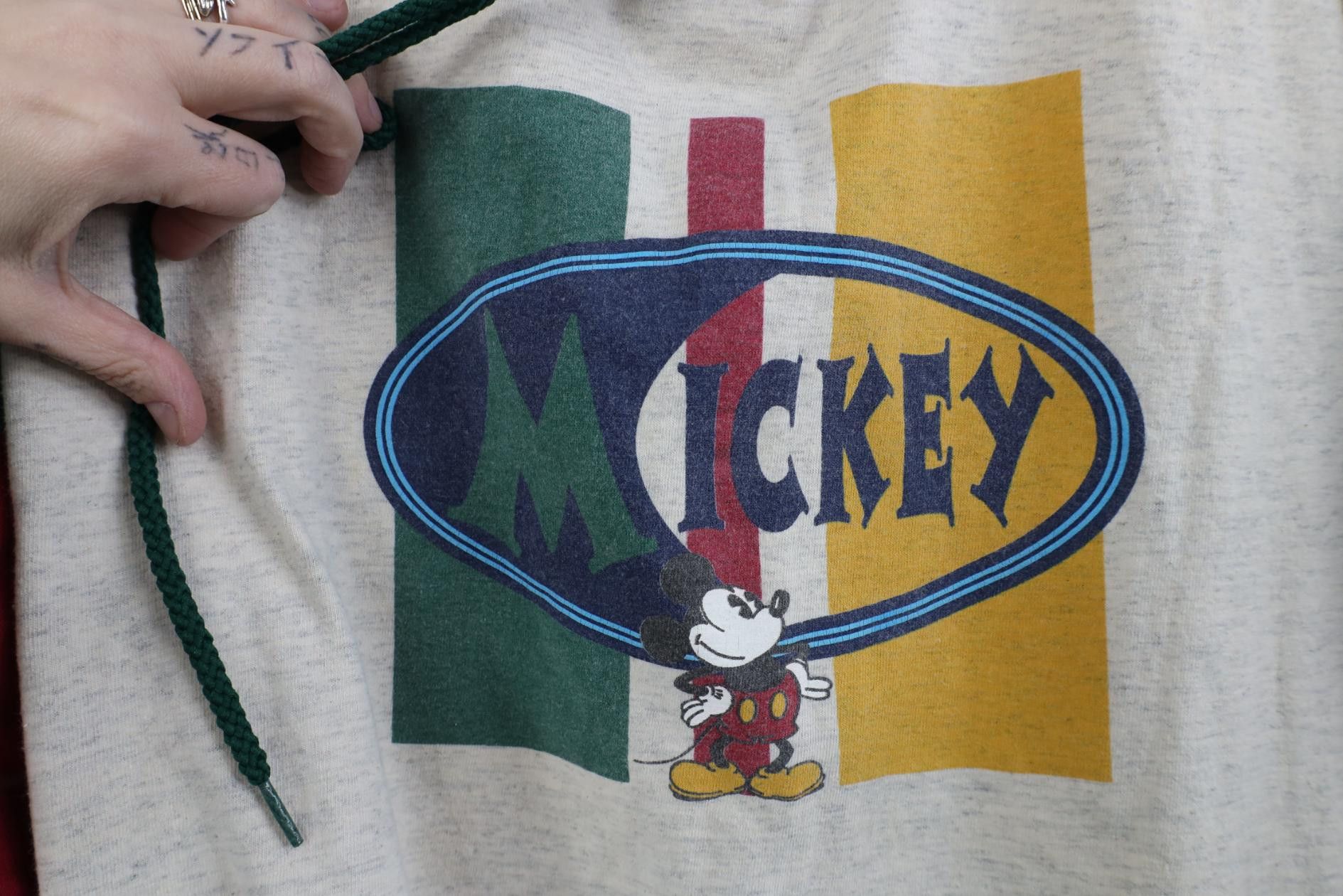 Disney Vintage 90s Disney Block Mickey Mouse Hoodie T-Shirt USA Size US L / EU 52-54 / 3 - 4 Thumbnail