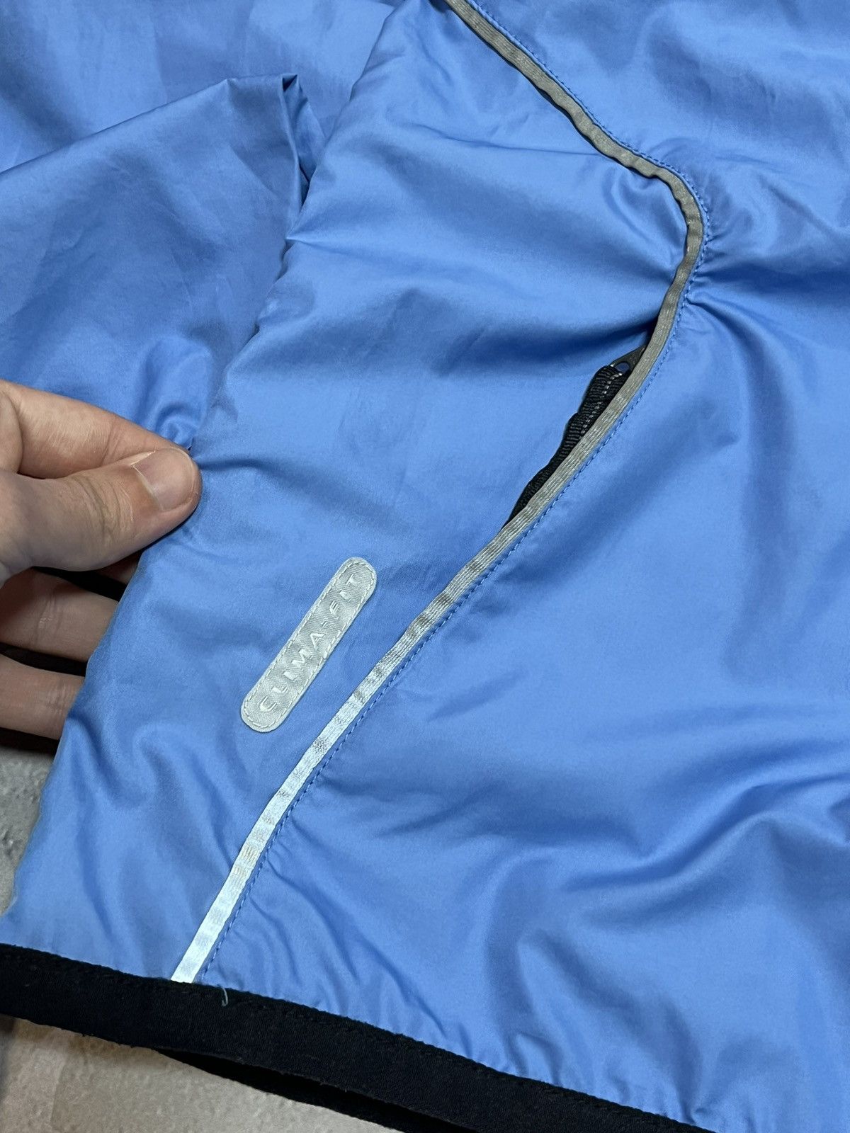 Nike × Vintage Nike Vintage Track Jacket Therma fit Y2K reflective Size US M / EU 48-50 / 2 - 12 Thumbnail