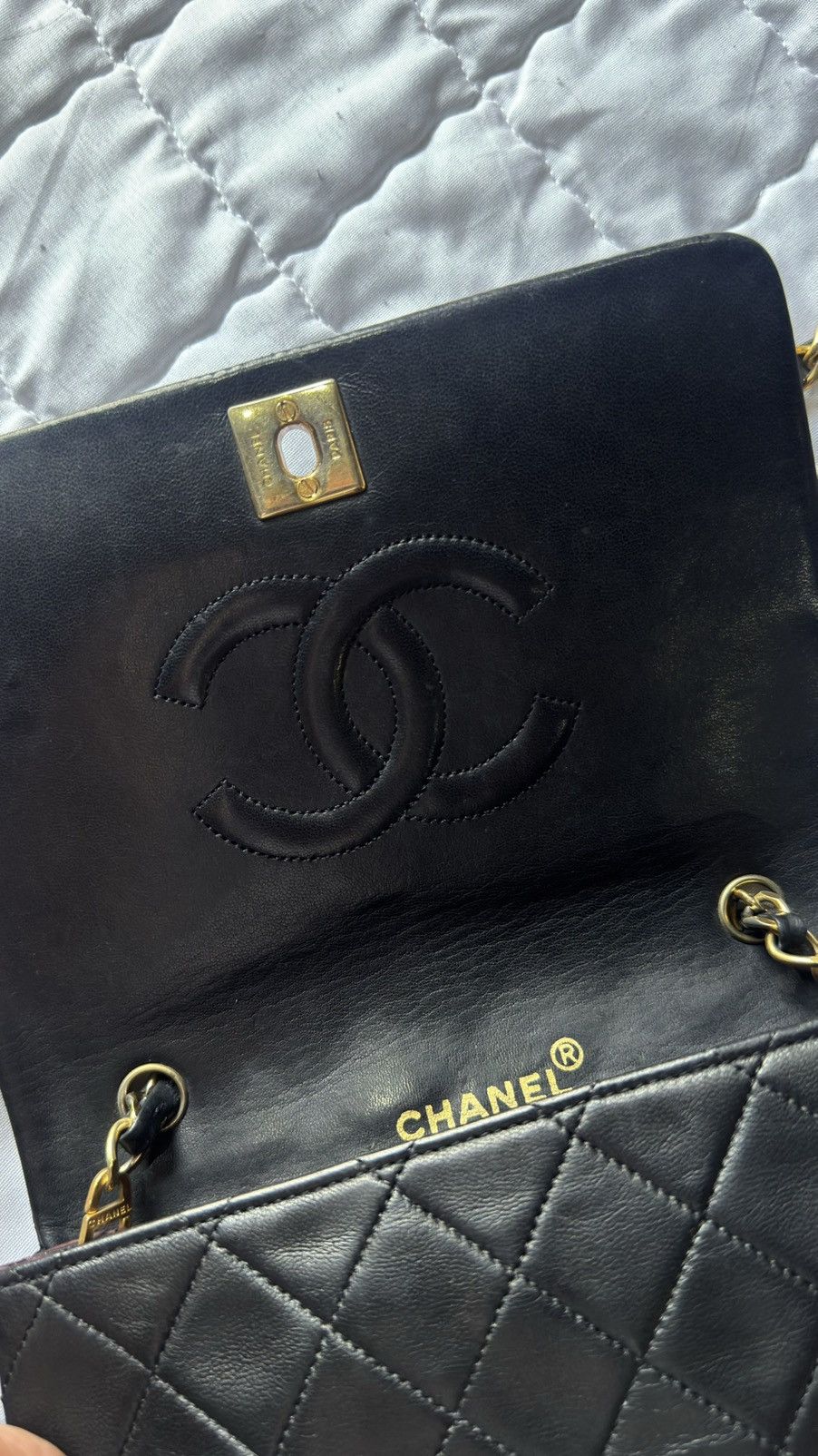 Chanel Chanel Matelasse Shoulder Bag Black Leather Size ONE SIZE - 13 Thumbnail