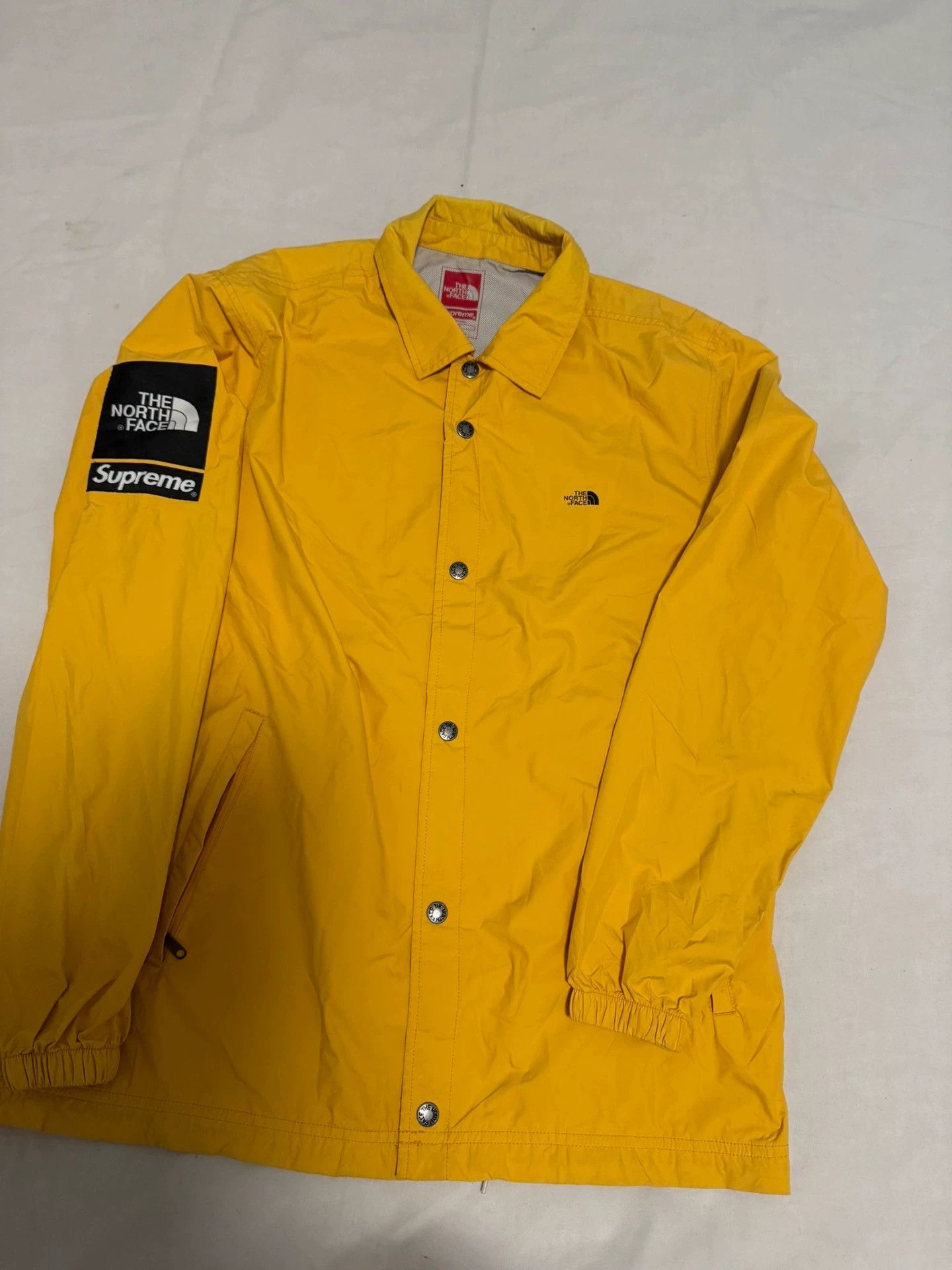 Supreme Supreme 15ss Yellow Coach Jacket M Used Good Authentic Size US M / EU 48-50 / 2 - 1 Thumbnail