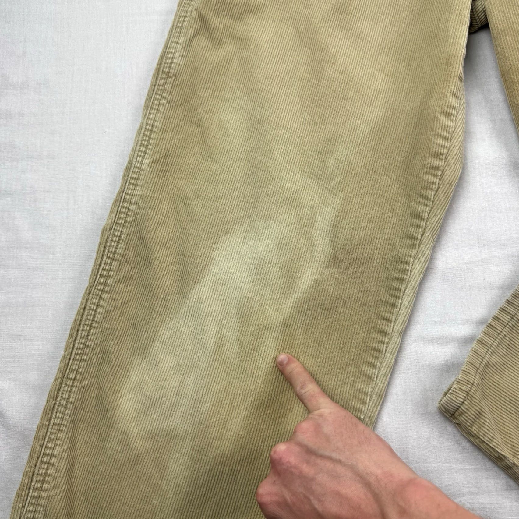 Quiksilver VINTAGE Quiksilver Corduroy Pants Adult 34x32 Khaki Relaxed Hipster Faded Surf Beige Men Regular 34 Corduroy Pants Hipster Surf Quiksilver Men Size US 34 / EU 50 - 6 Thumbnail