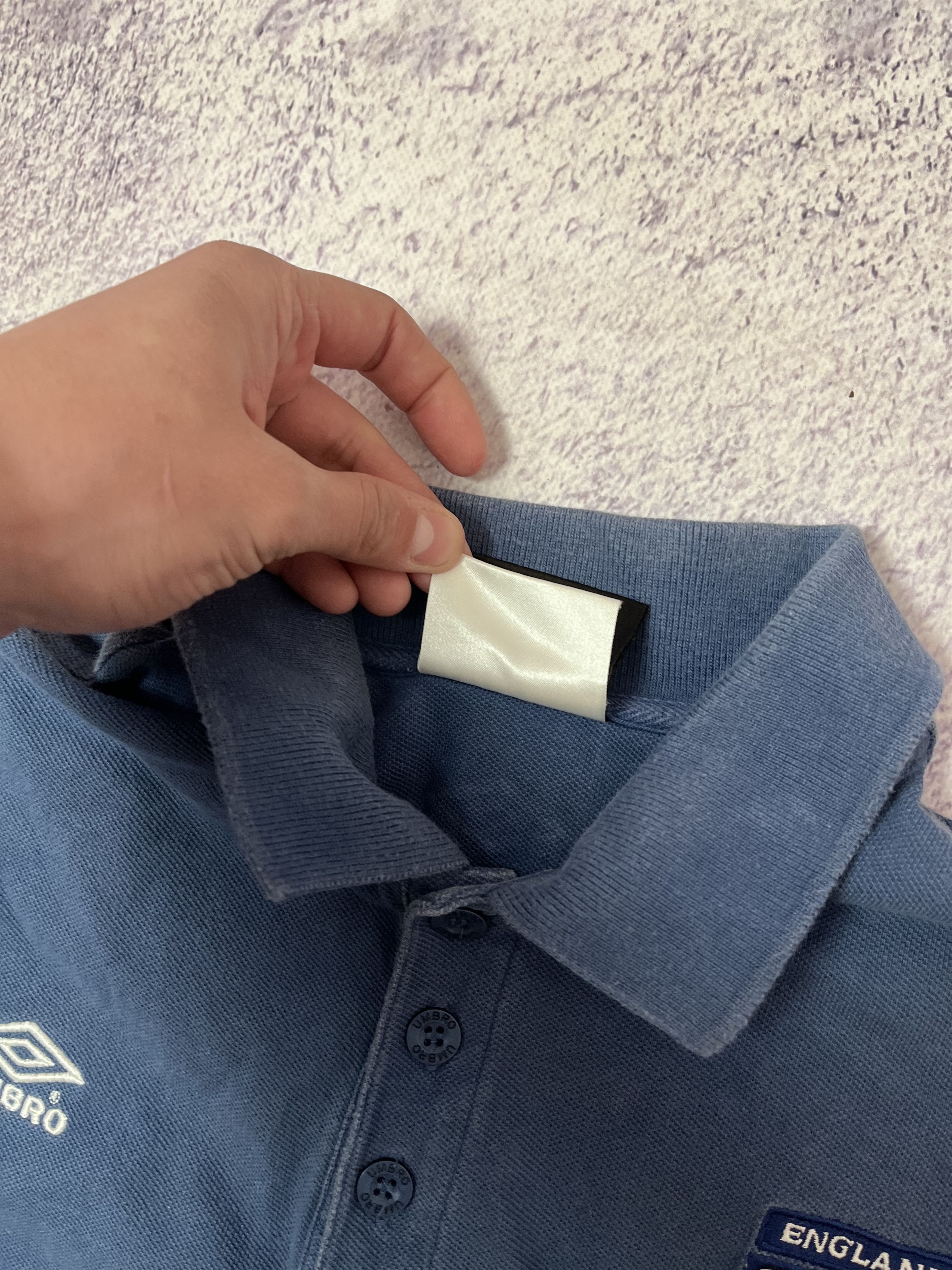 Umbro × Vintage Vintage football polo Umbro England Rebook size L Size US L / EU 52-54 / 3 - 10 Thumbnail