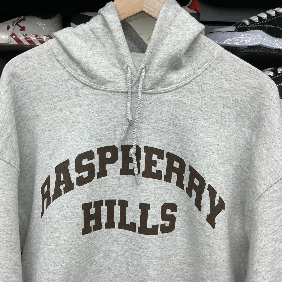 Other Raspberry Hills Pullover Hoodie Size Medium Size US M / EU 48-50 / 2 - 1 Thumbnail