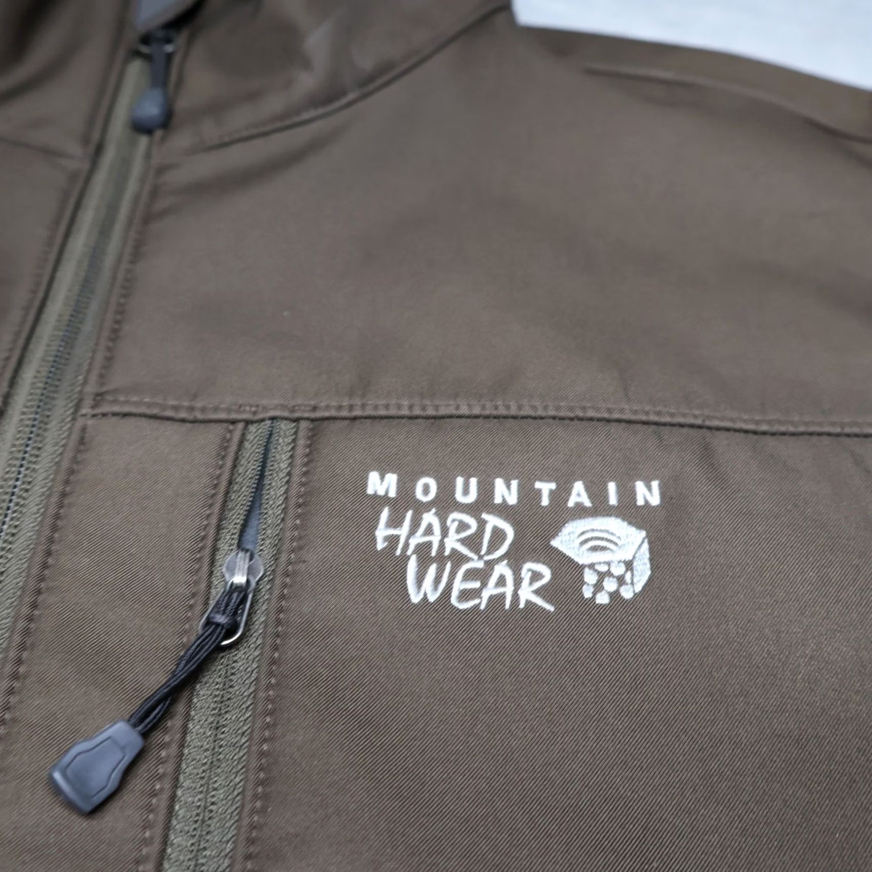 Mountain Hardwear Mountain Hardwear Jacket Mens XL Brown Softshell Fleece Lined Zip Full Zip Pockets Hiking Outdoor Windbreaker Casual Travel Size US XL / EU 56 / 4 - 3 Thumbnail